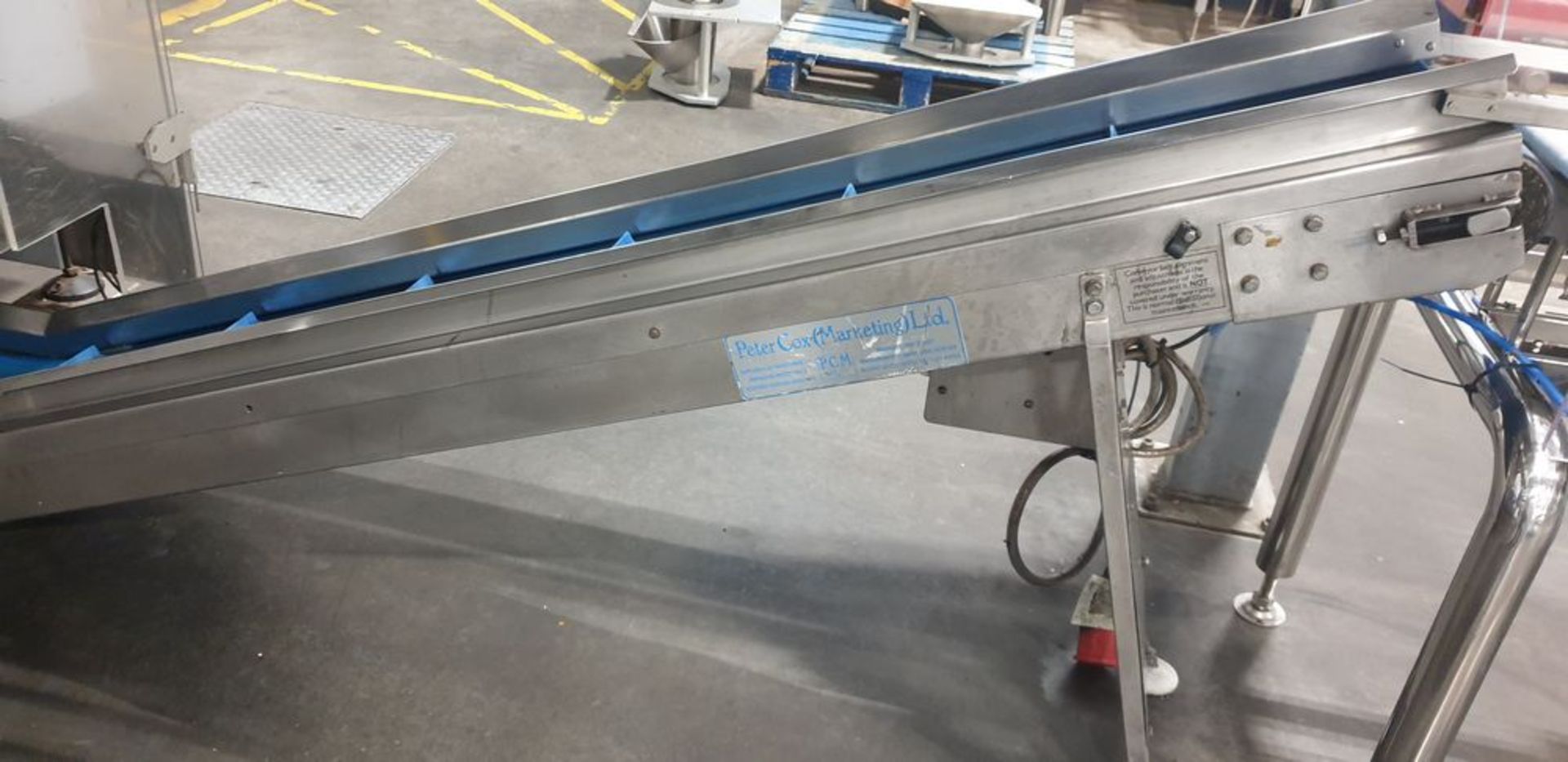 1: Peter Cox Limited Uplift Conveyor