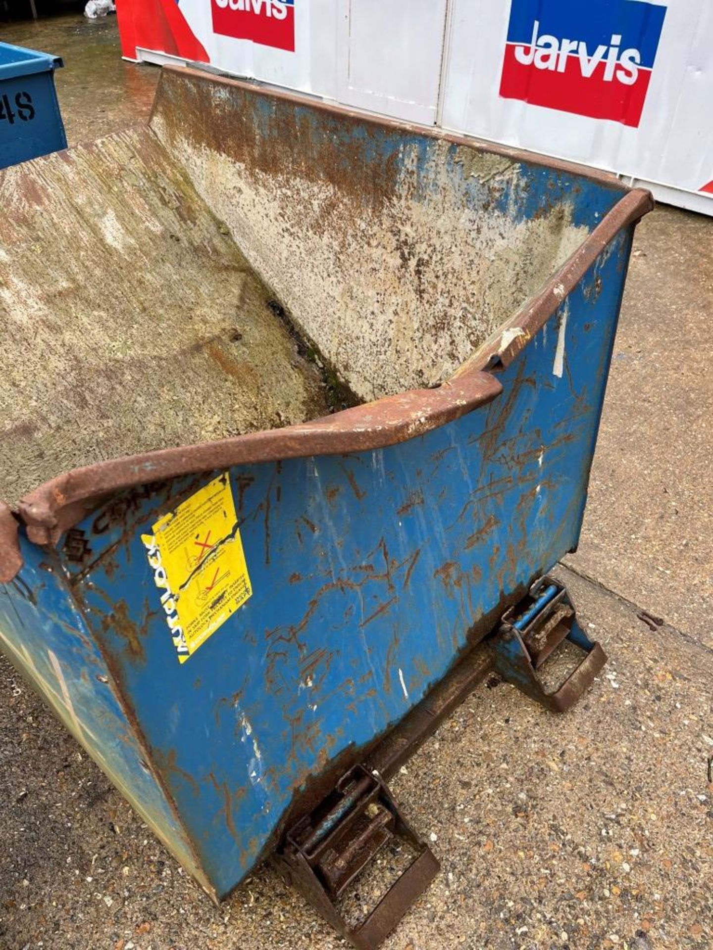 Steel Fork Lift Tipping Skip - Image 2 of 2