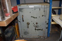 1, Unbranded Safe 930 x 640 x 770 with 1 Key