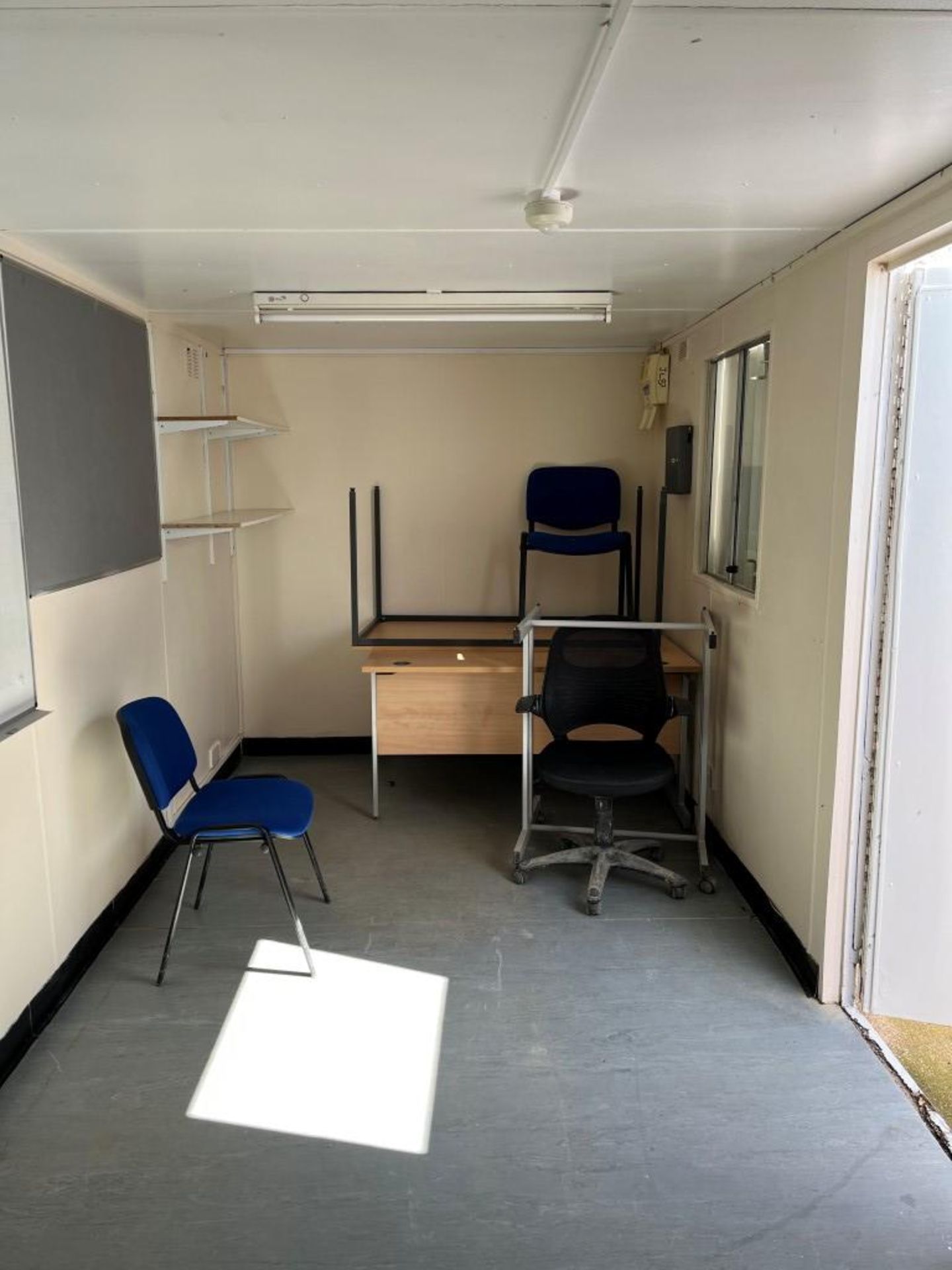 1, Approx 20ft x 8ft x 8ft Containerised Jack Legged Site Office with - Image 5 of 5