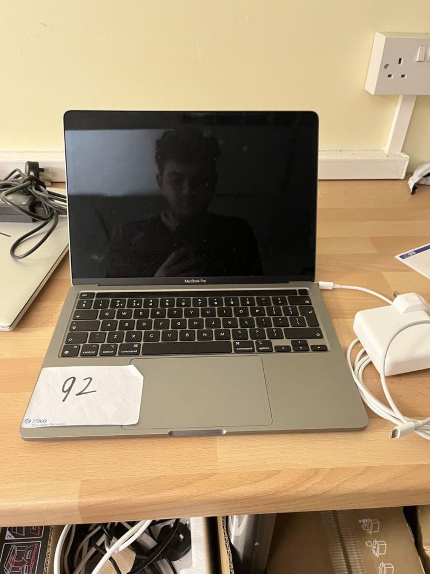 MacBook Pro (13-inch, M1, 2020) 8GB Memory With charger Serial Number FVFF5TSUQ05D