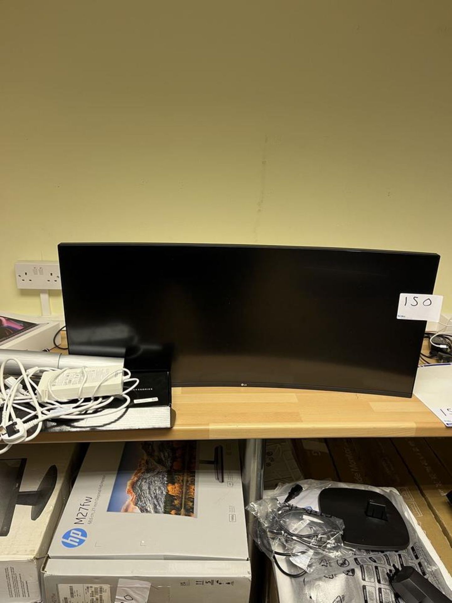 LG 38WN95C-W Curved Monitor With incomplete stand, and accessories box Serial Number 201NTNHLF527