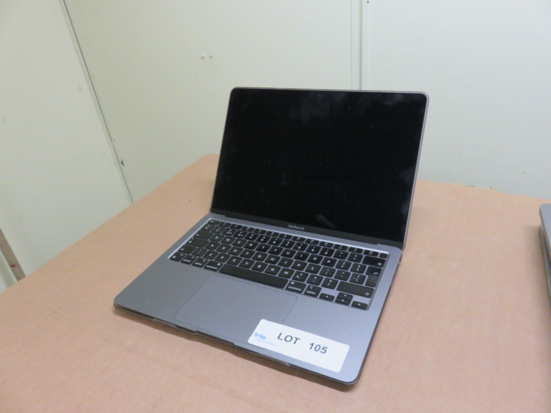 Apple MacBook Air Model A2237 M1 13in Laptop S/N: C02F9Q8YQ6L4 (2020) (No Power Cable)