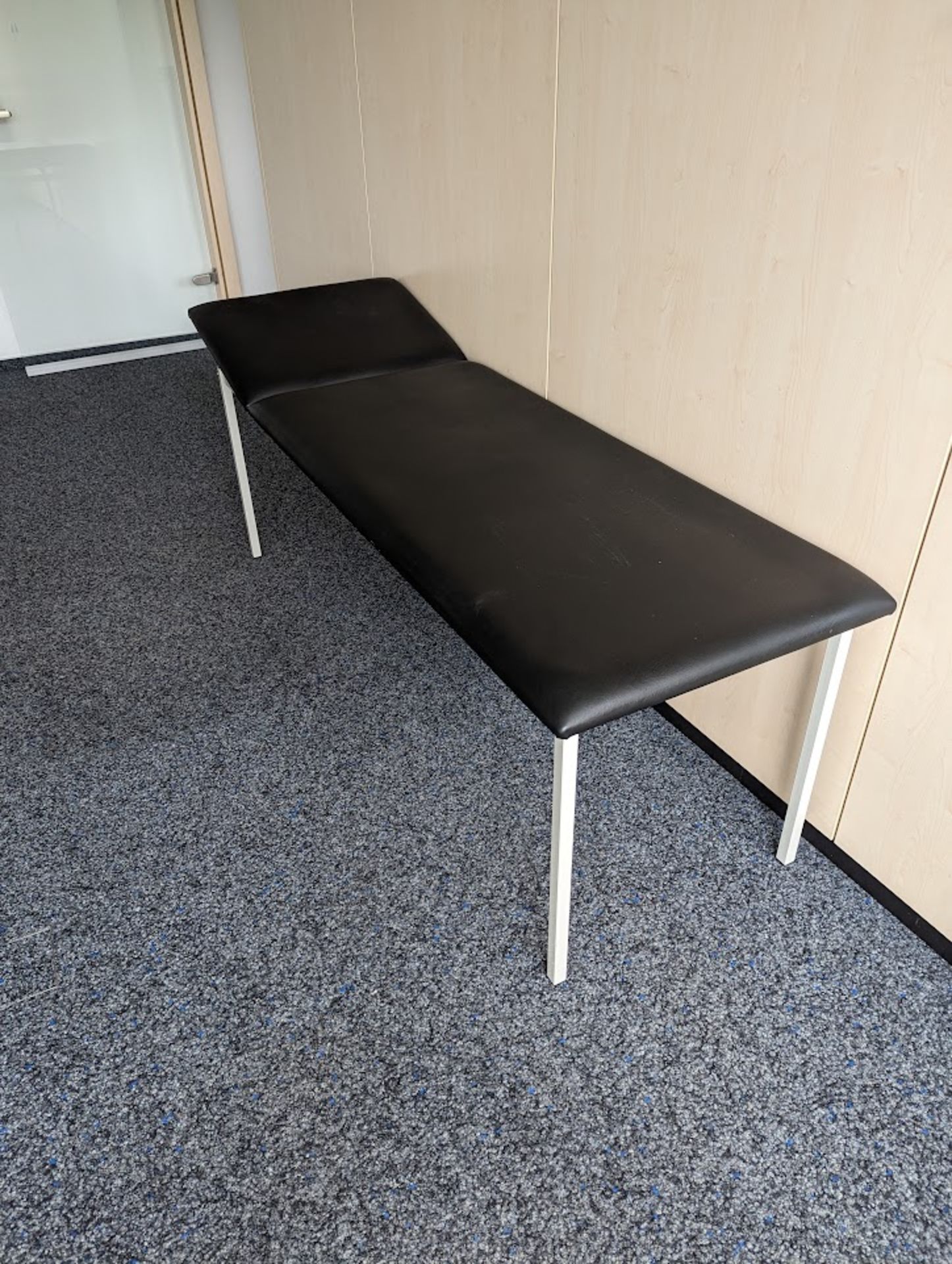 HK Medizintechnik X60221290 Physio Bed with Powered Back Lift, Serial No. 08004973 - Image 3 of 3