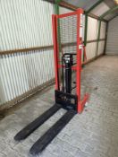 Schefer Type 1104005HS16 Pedestrian Operated Manual Hydraulic Forklift Truck 1 Tonne Capacity, 1.6m