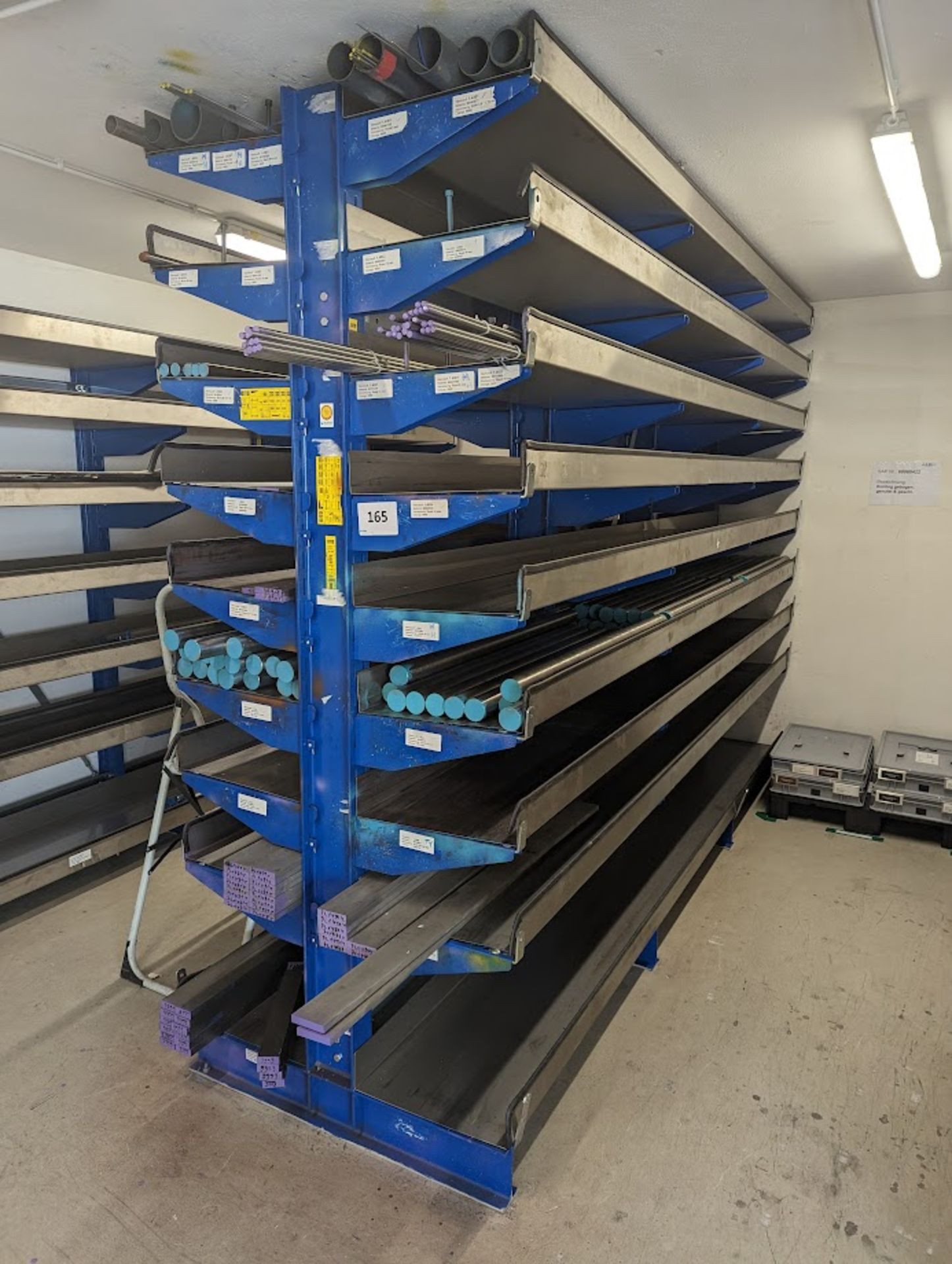 Bito Double Sided Steel Adjustable 11 Tier Cantilever Racking