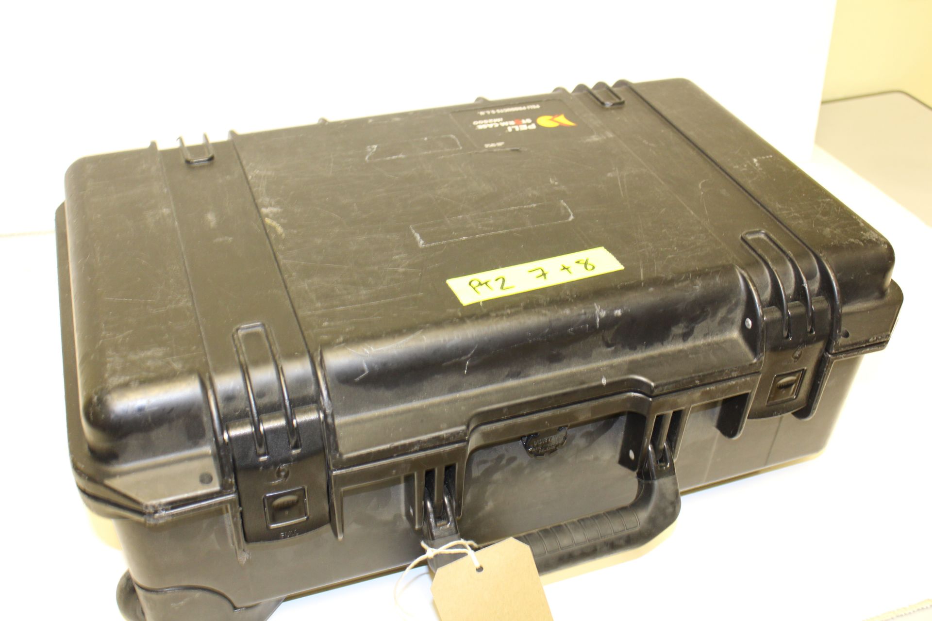 Panasonic AW-HE60 Pan Tilt Zoom Camera with Power Supplies and Flight Case - Image 2 of 2