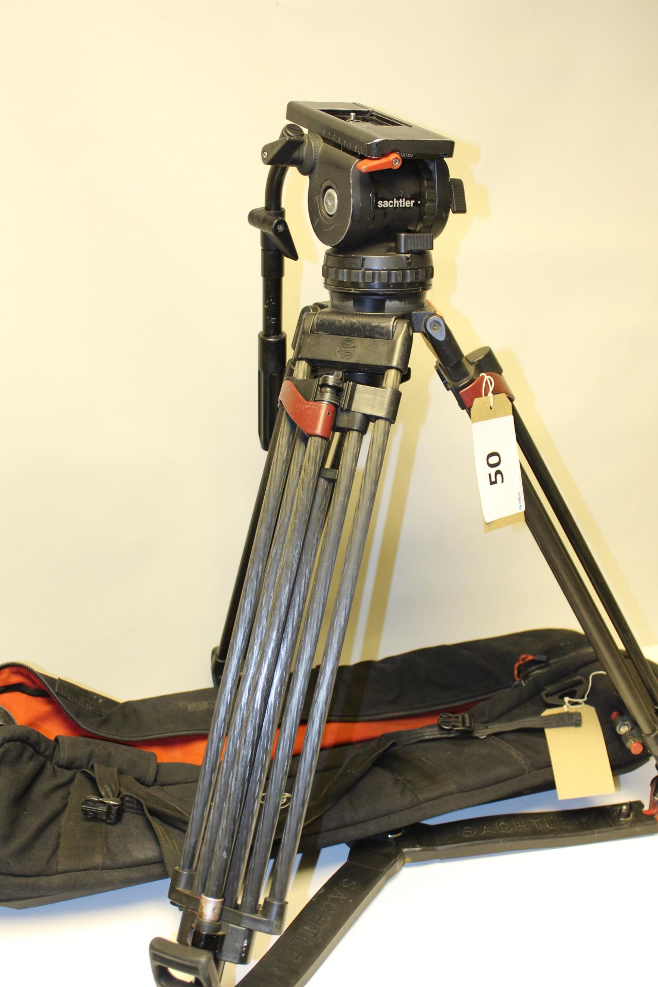 Sachtler Video 18P Professional Tripod with Carry Bag - Image 2 of 2