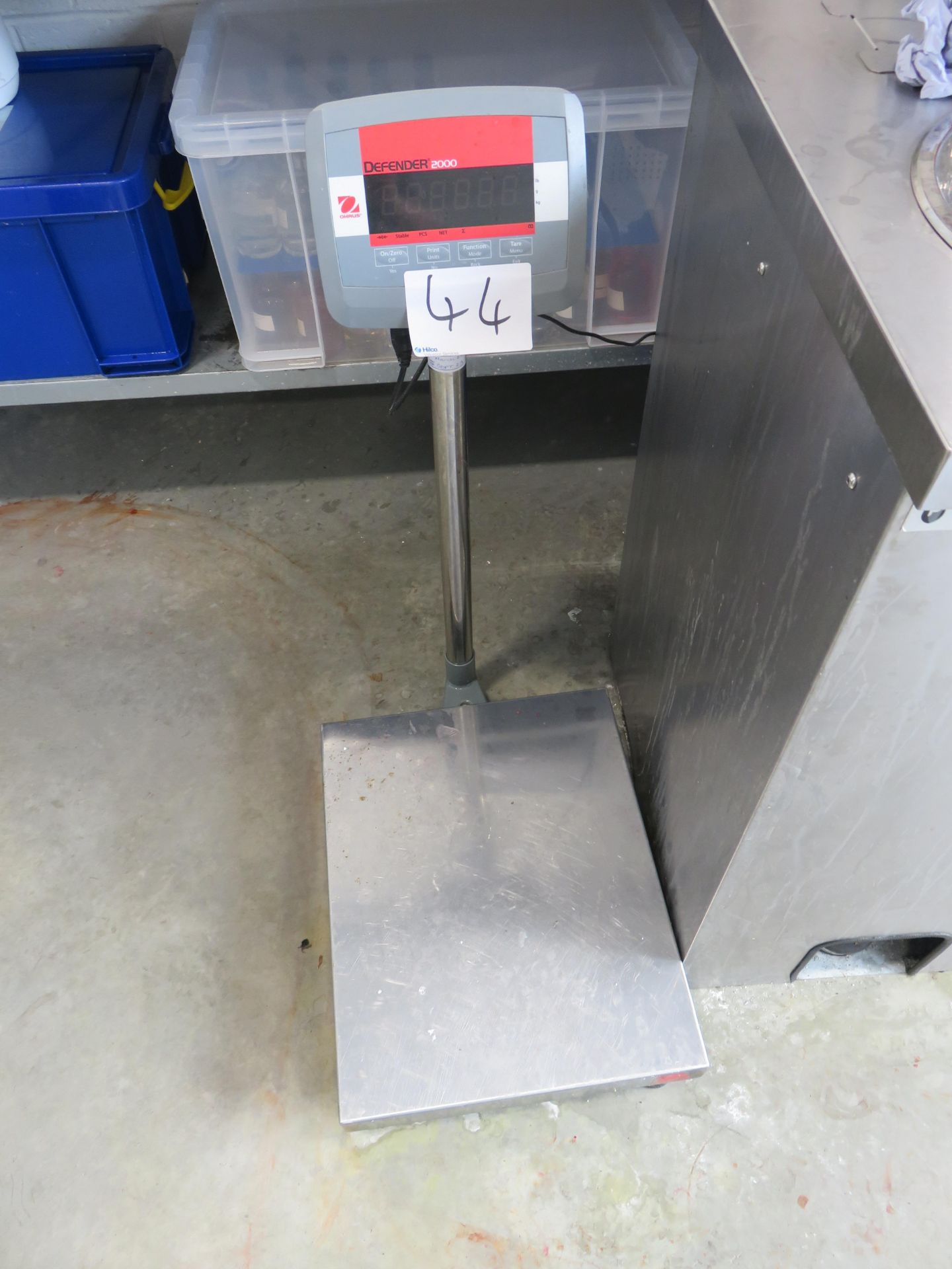 1, Ohaus Defender 2000 T24PE Platform Scale. Serial No. 8339395083 60kg Capacity