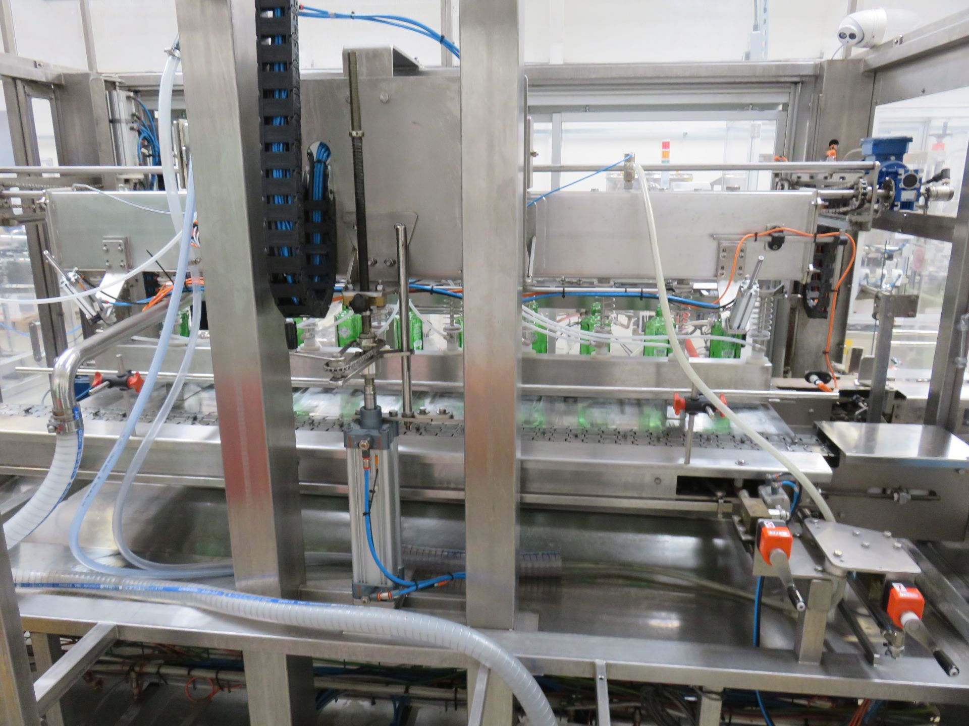 (1) 1200 Bottles/Hour 20cl - 70cl Bottle Filling Line (Commissioned 2019) Comprising: (1) Unbadged B - Image 6 of 14