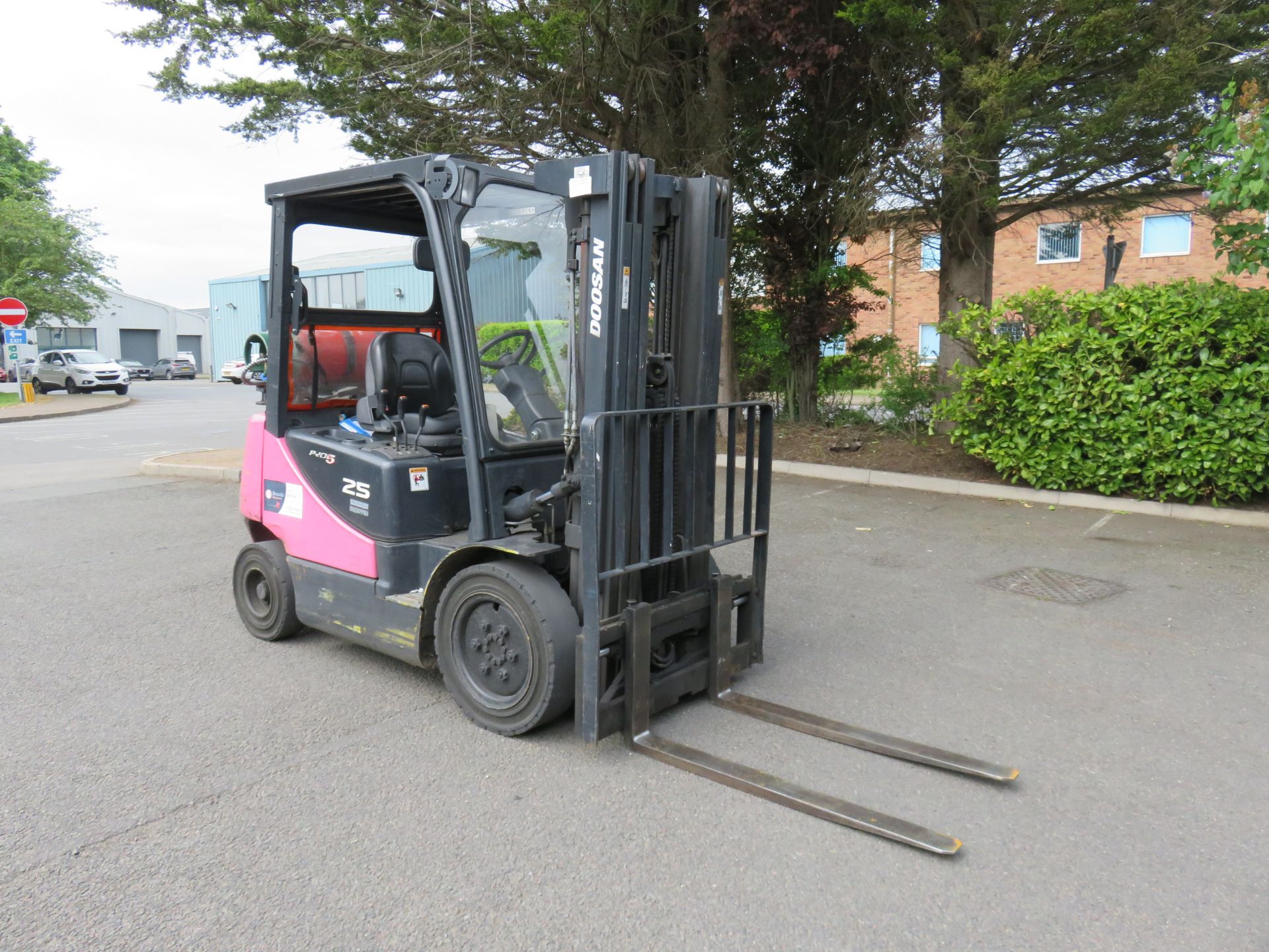 1, Doosan G2SE-5 Gas Powered Forklift Truck, Serial No. F6AO8-1710 (2012) with 2385kg Capacity and 4