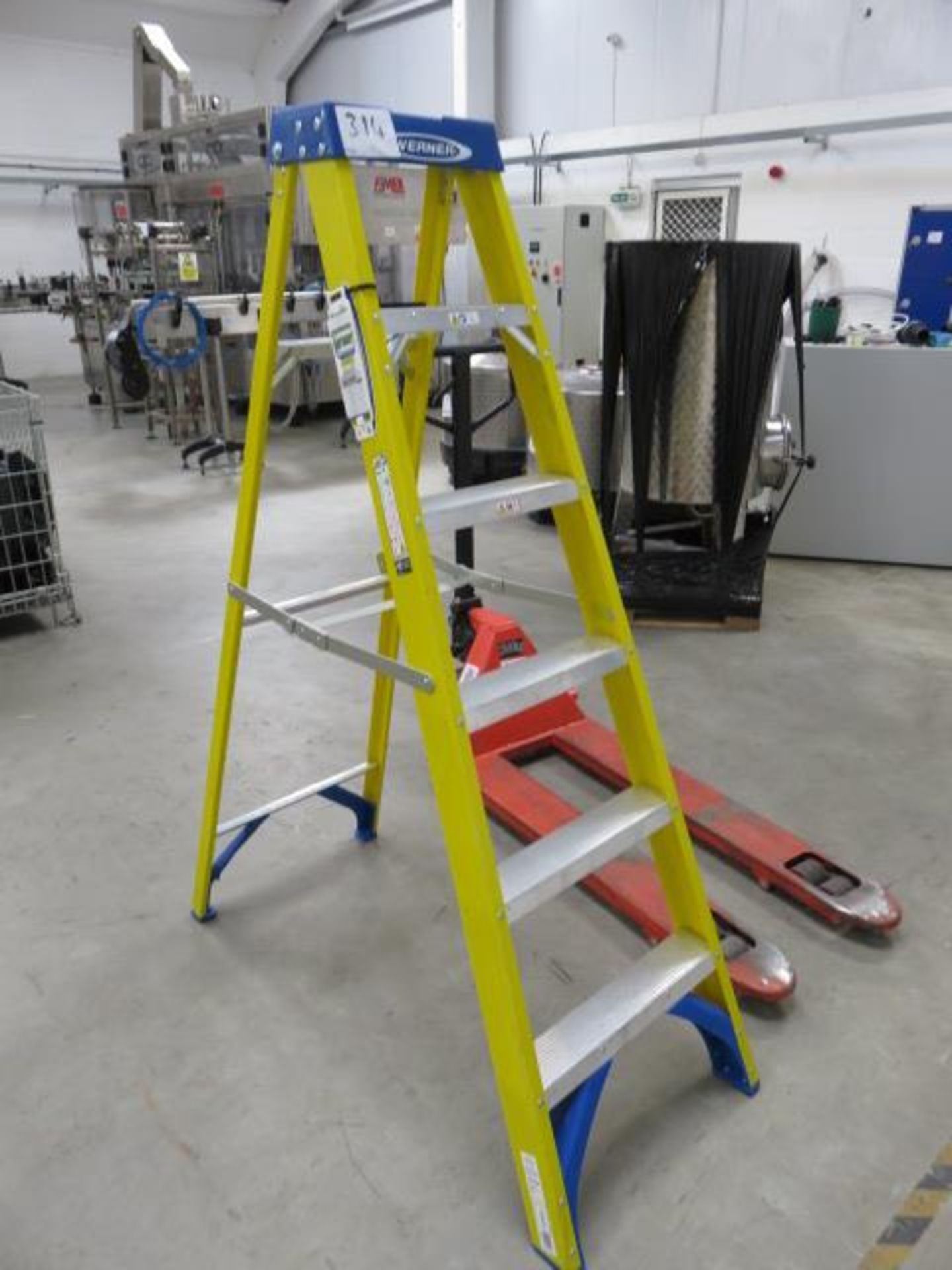 1, Werner 6 Tread Folding Ladder