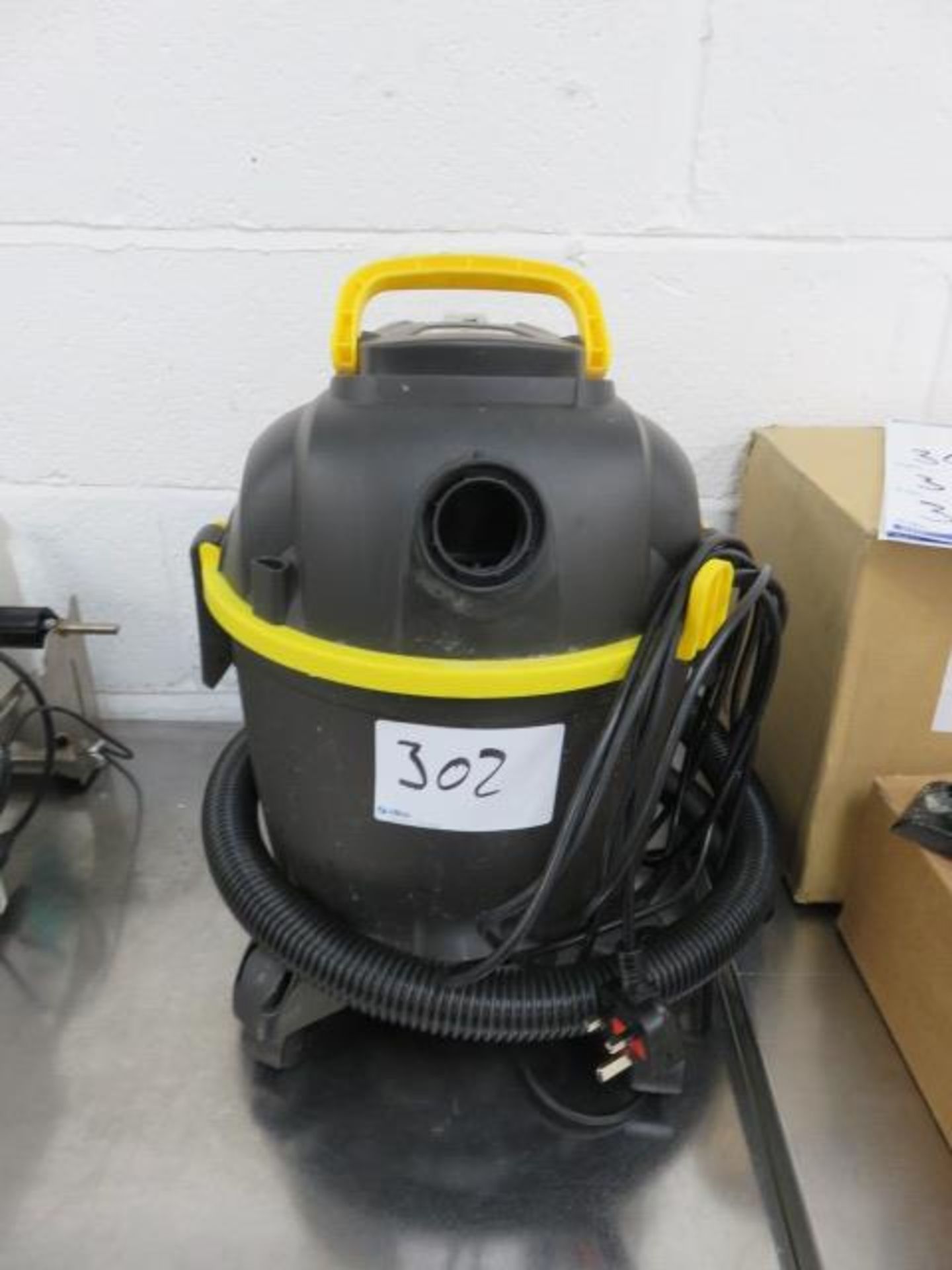 1, Wessex 18 Litre Wet & Dry Vacuum Cleaner