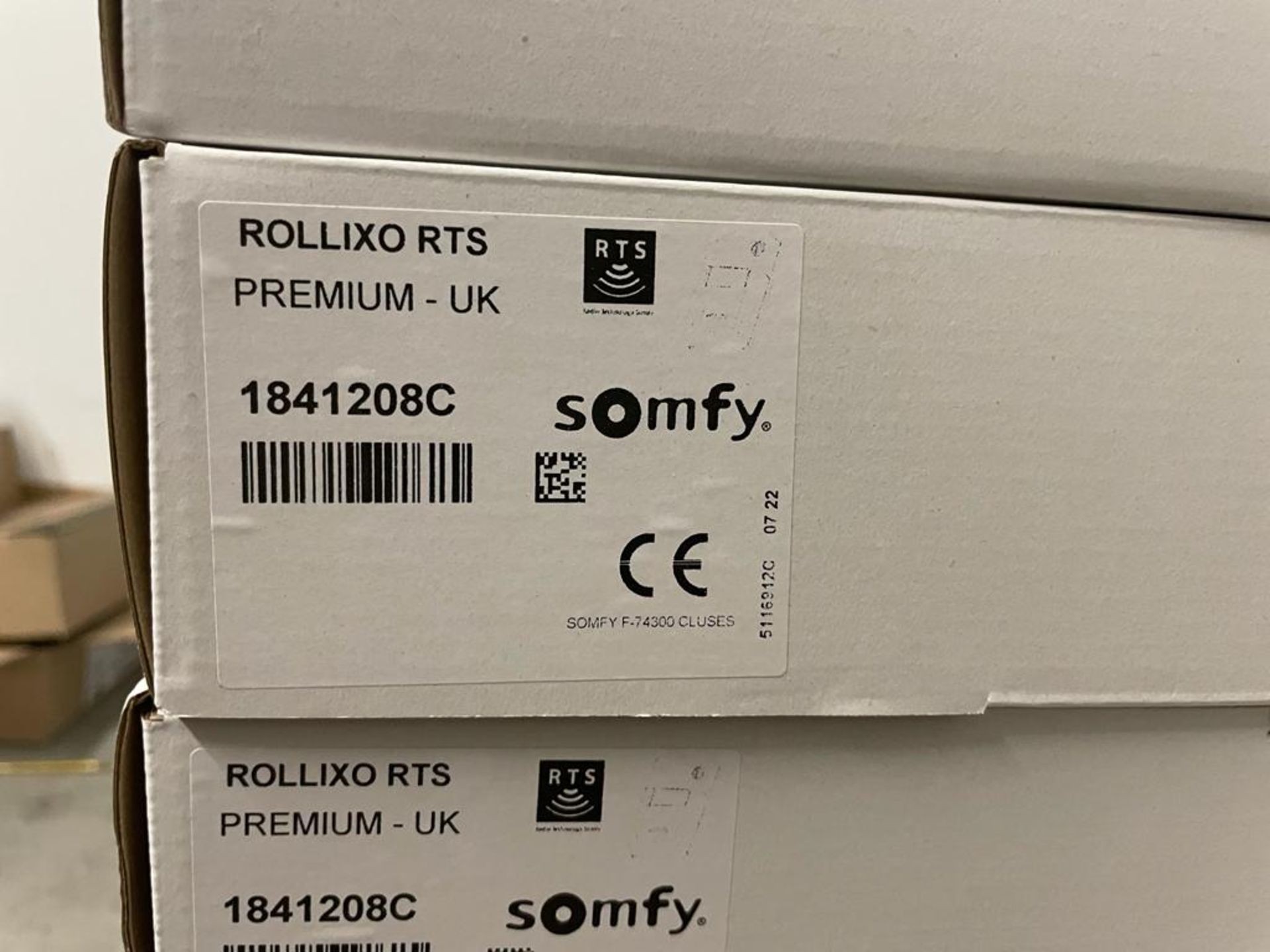 17: Complete Sets of Somfy Rollixo RTS roller door control units With 29 XSE transmitters and 17 OSE - Image 3 of 4