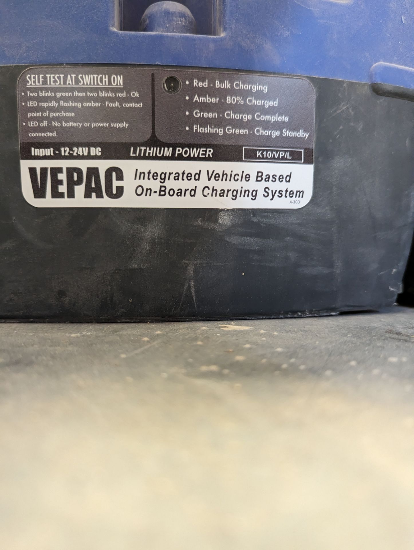 (5) Vepac K10/VP/L Site Light Base Units/Power Packs with (1) Lights and Charger - Image 3 of 3