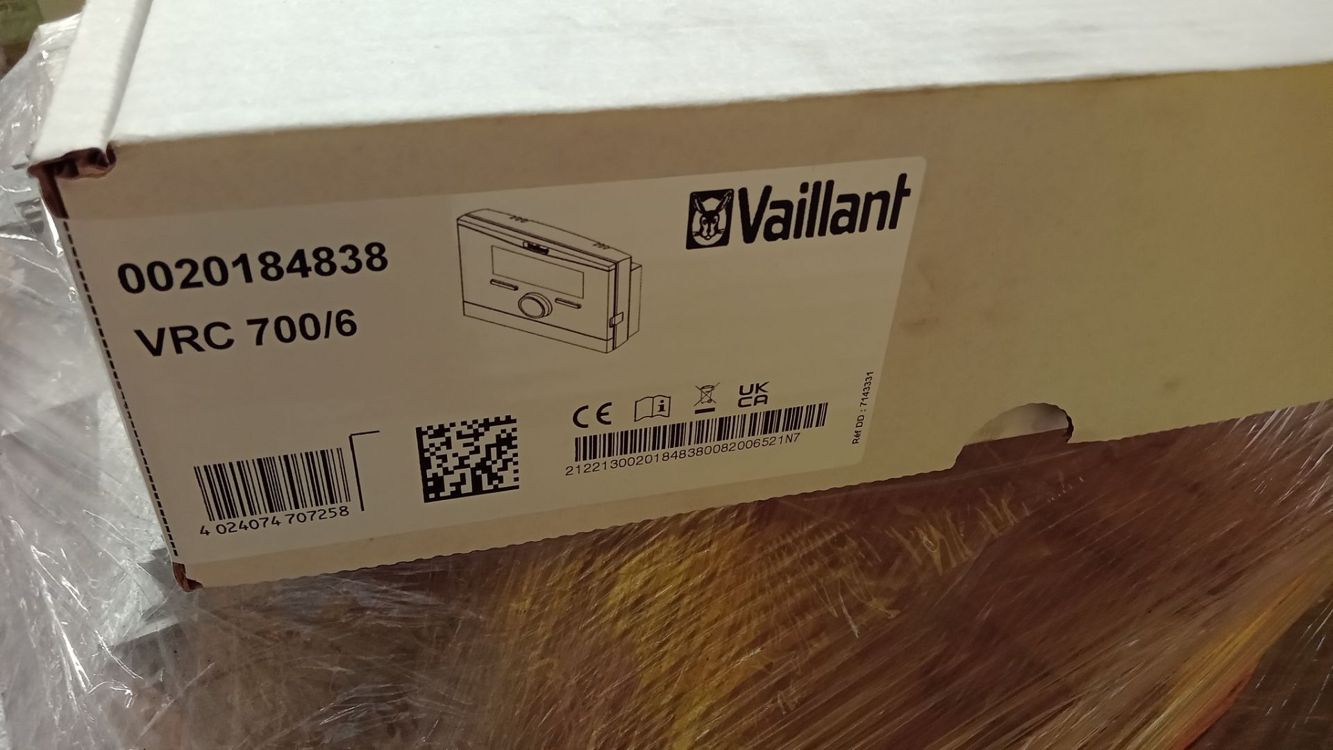 12: Valliant VRC 700/6 Weather Compensating Thermostat - Image 2 of 2