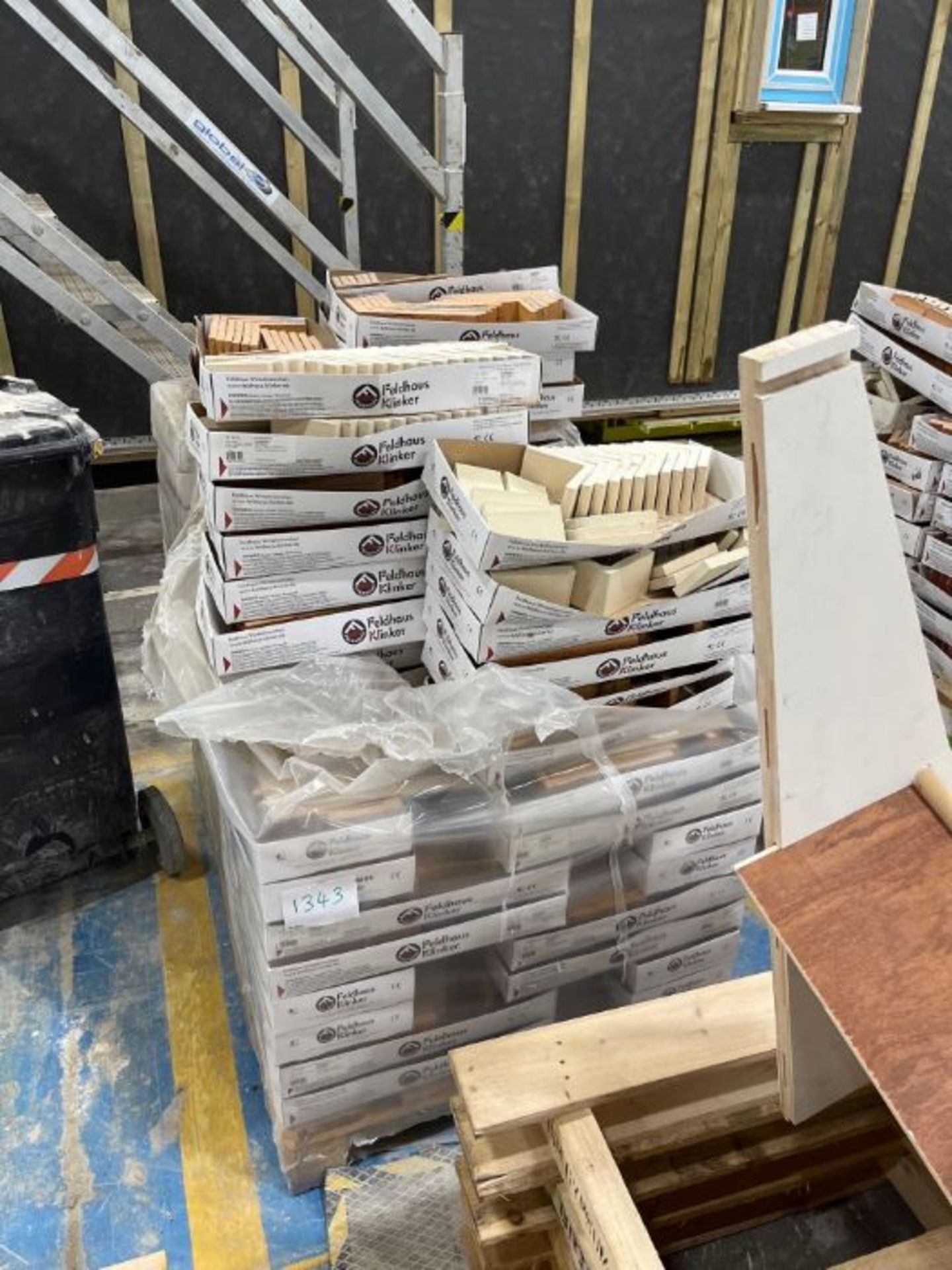 10 Part Pallets of Various Feldhaus Klinker Brick Slips as Photographed - Image 2 of 8