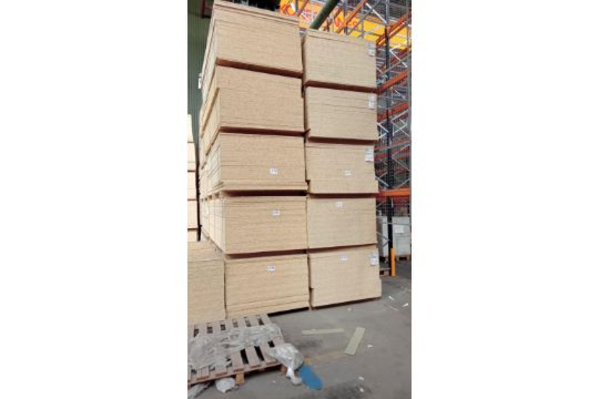 1: Pallet of 5sx OSB 3 FSC - 2447mm x 1200mm x 15mm Board