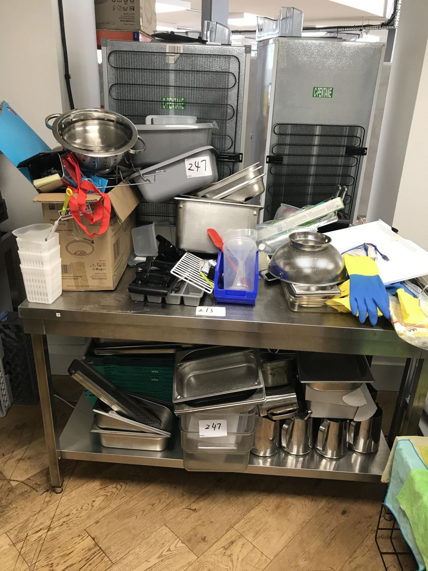 Qty of Cooking Utensils As Lotted (Excludes Table)