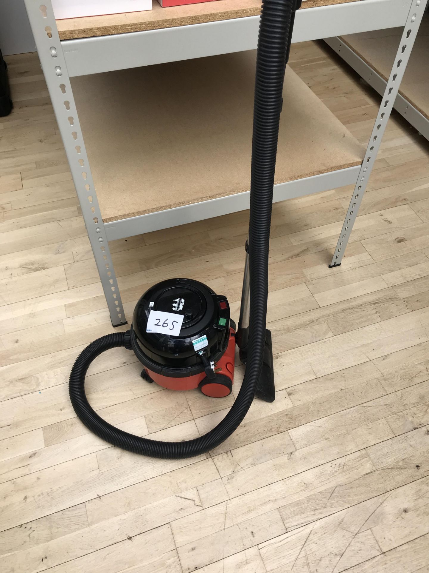 1, Henry HVR160-11 Vacuum Cleaner