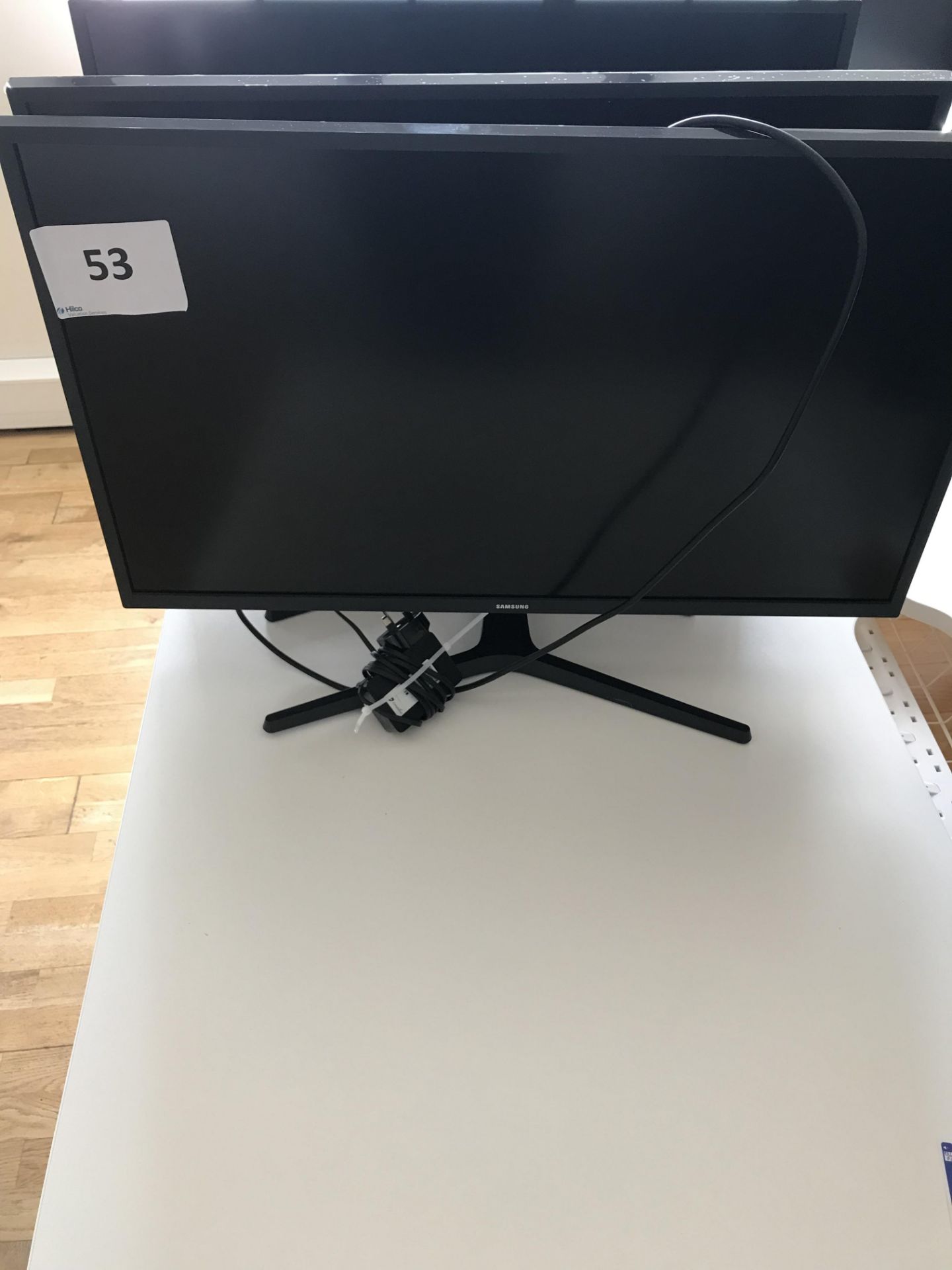 3, Samsung U32J590UQ 32in Monitors As Lotted