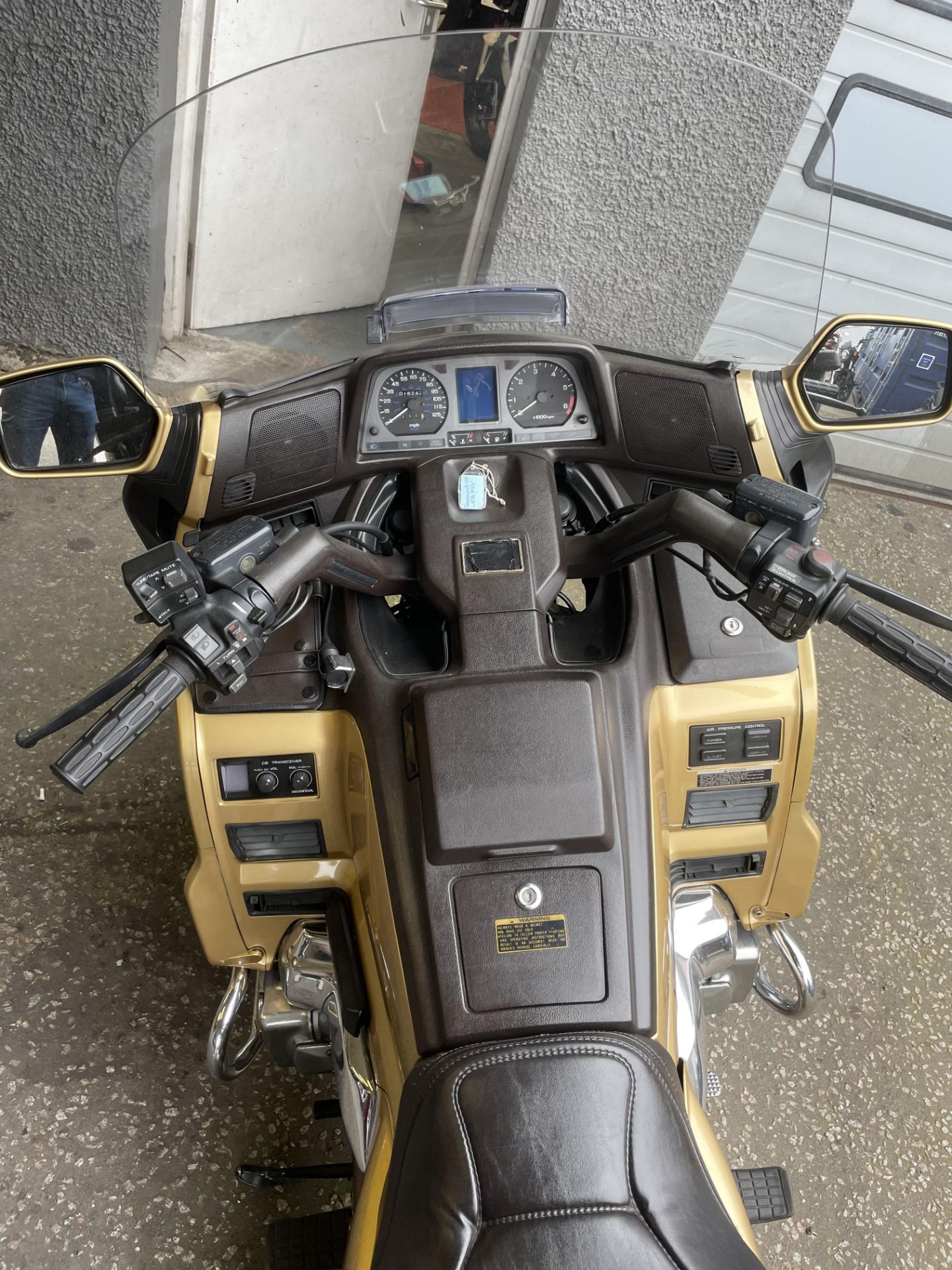 HONDA GOLDWING SE 1500, 6 CYLINDER MOTORBIKE - Image 6 of 6