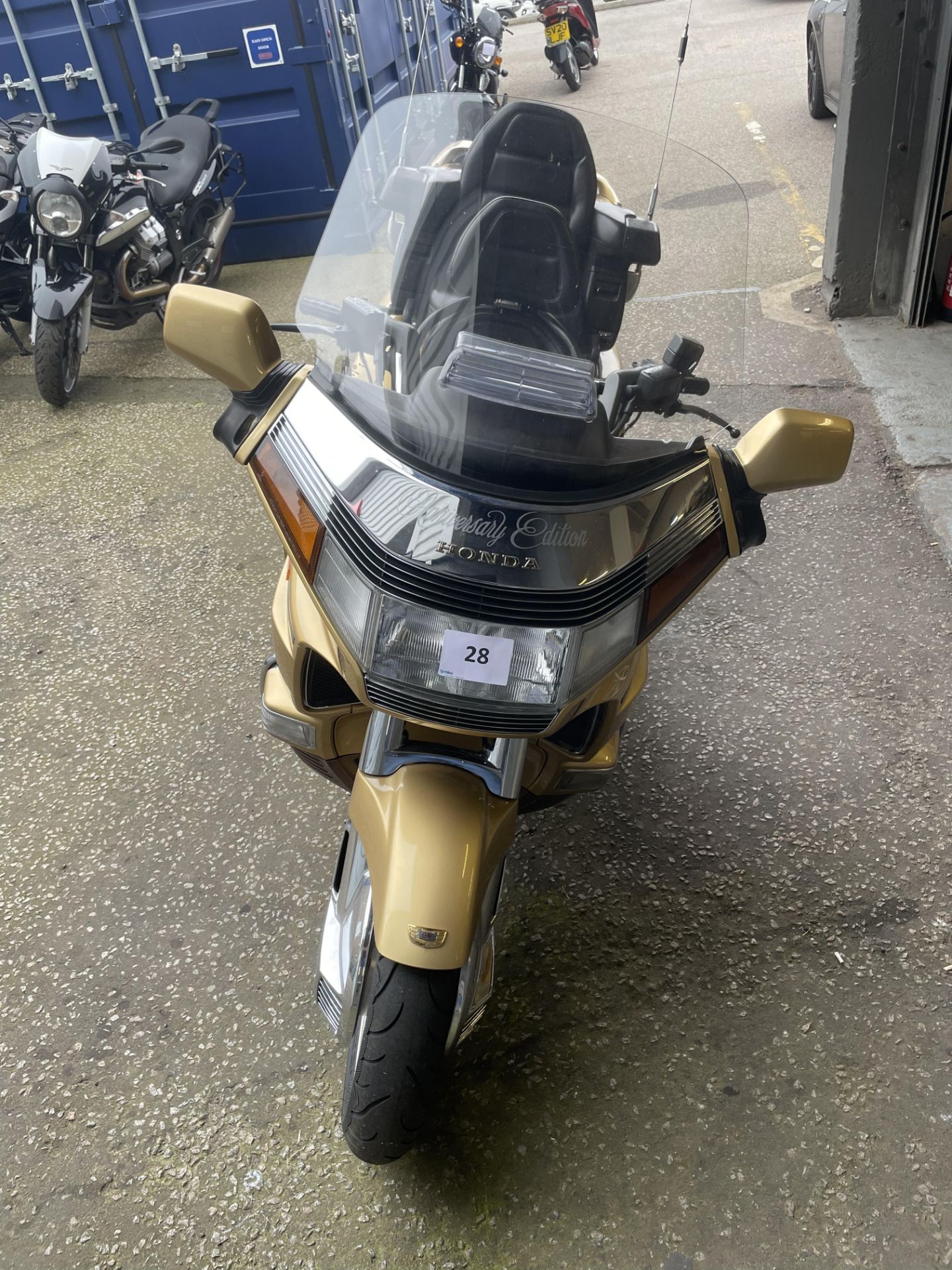 HONDA GOLDWING SE 1500, 6 CYLINDER MOTORBIKE