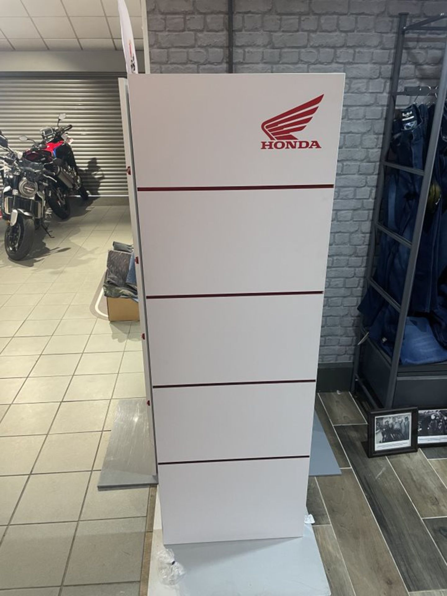 3: Honda Branded Display Stands - Image 2 of 2