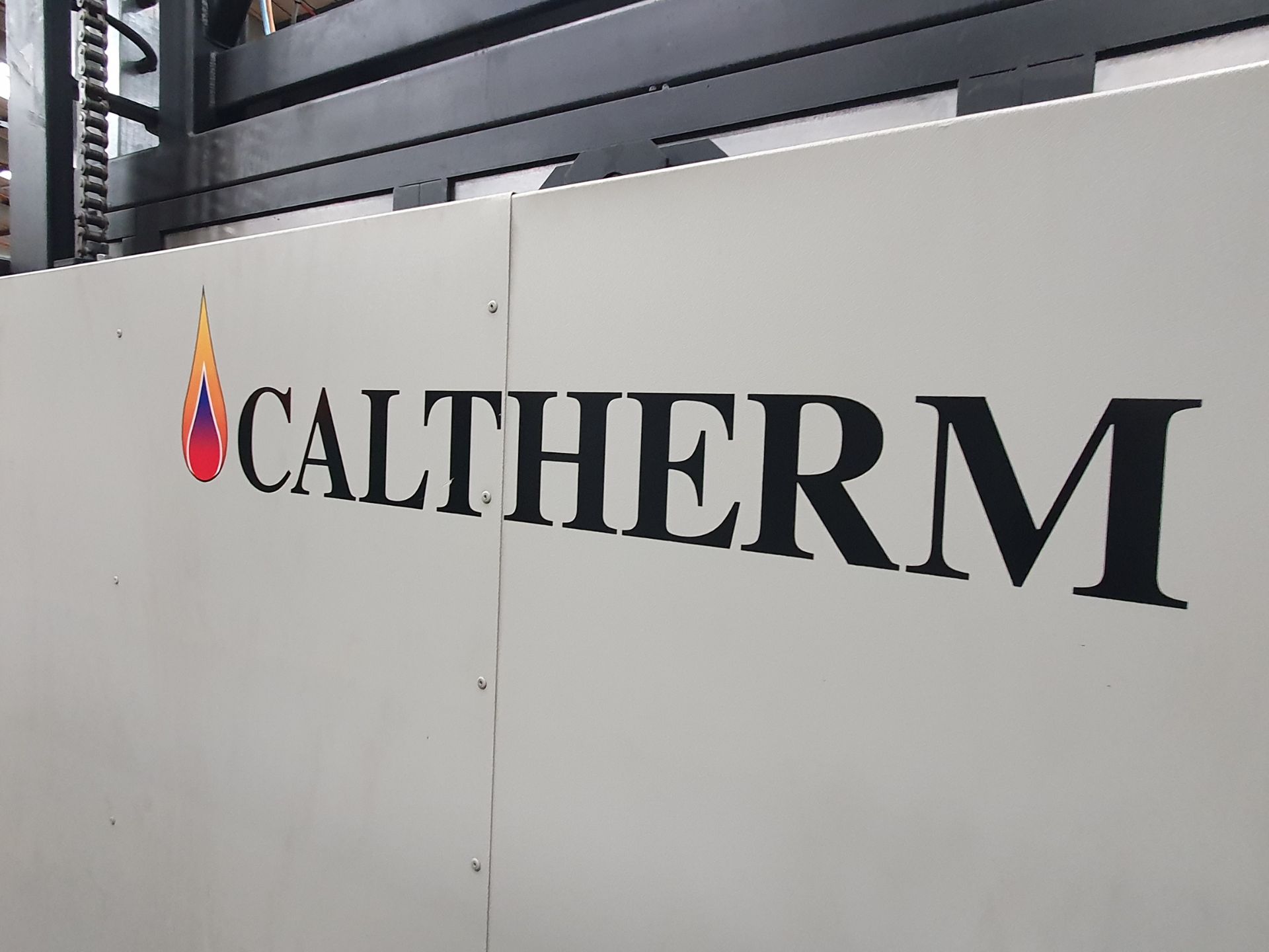 Caltherm freestanding medium sized gas fired box oven - Image 10 of 15