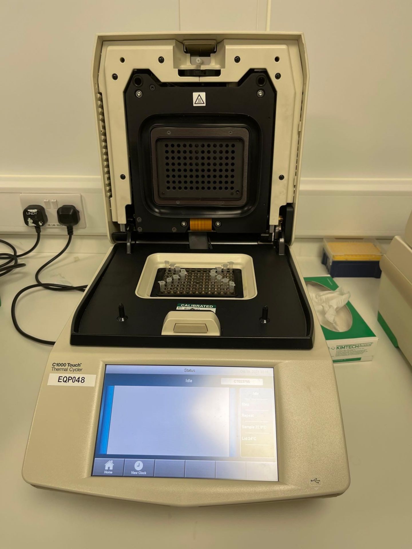 Bio-Rad, C1000 Touch, Thermal Cycler with BioRad CFX96 Real-Time System - Bild 2 aus 3