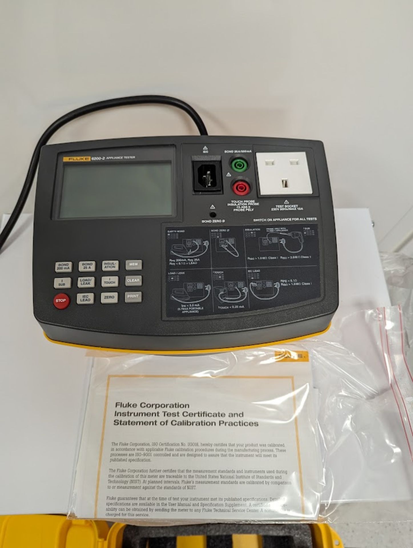 Fluke 6200-2UK Portable Appliance Tester, Serial Number ROB4795006