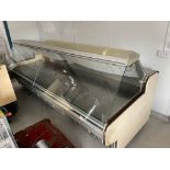 Surfrigo Approx 3.2m Chilled Display Counter