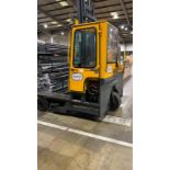 Combilift C4000 LPG Multi Directional TruckCapacity 4000kgRecorded Hours 05962Serial No. 10932 (2
