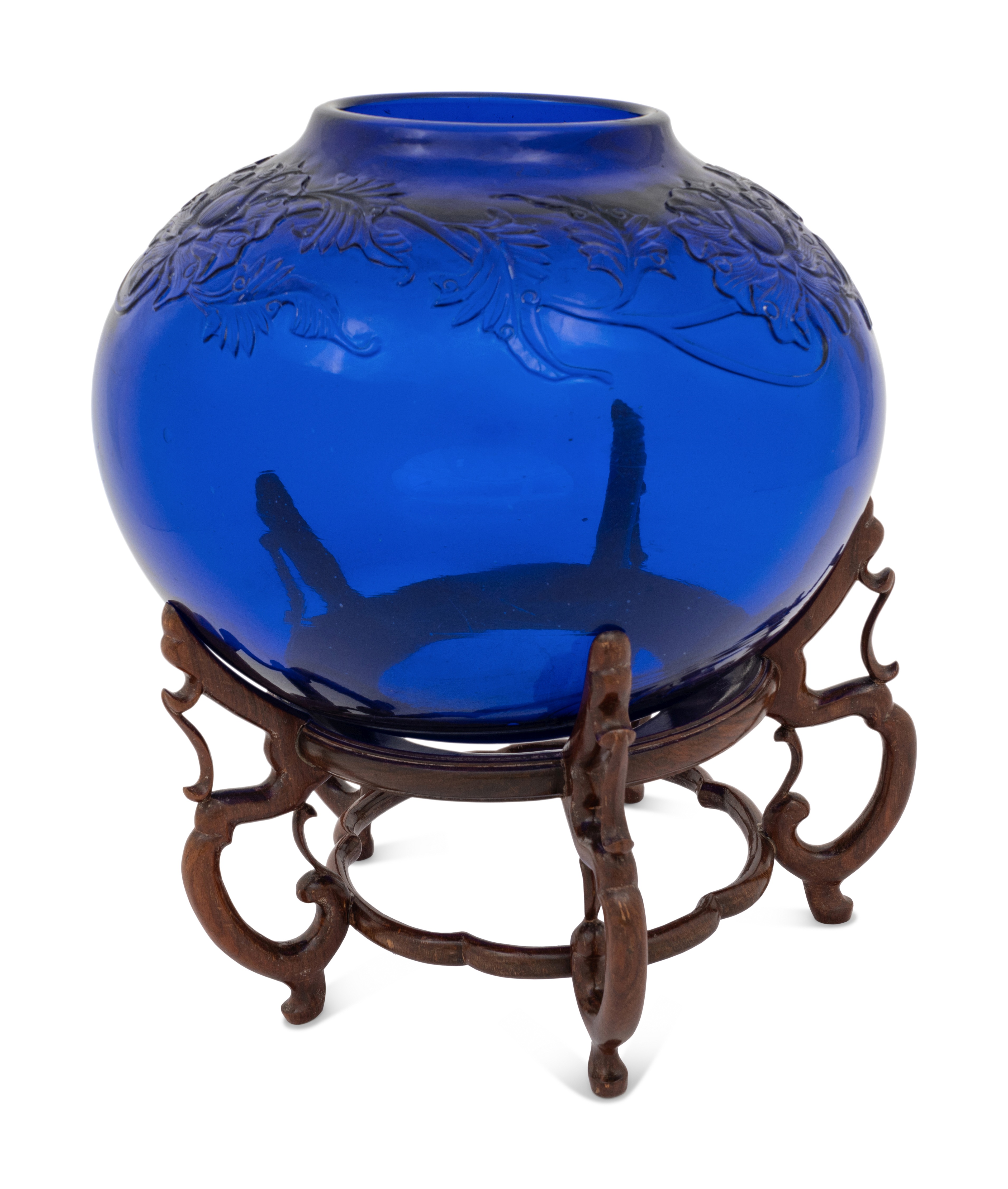 A Chinese Peking Blue Glass Vase - Image 2 of 6