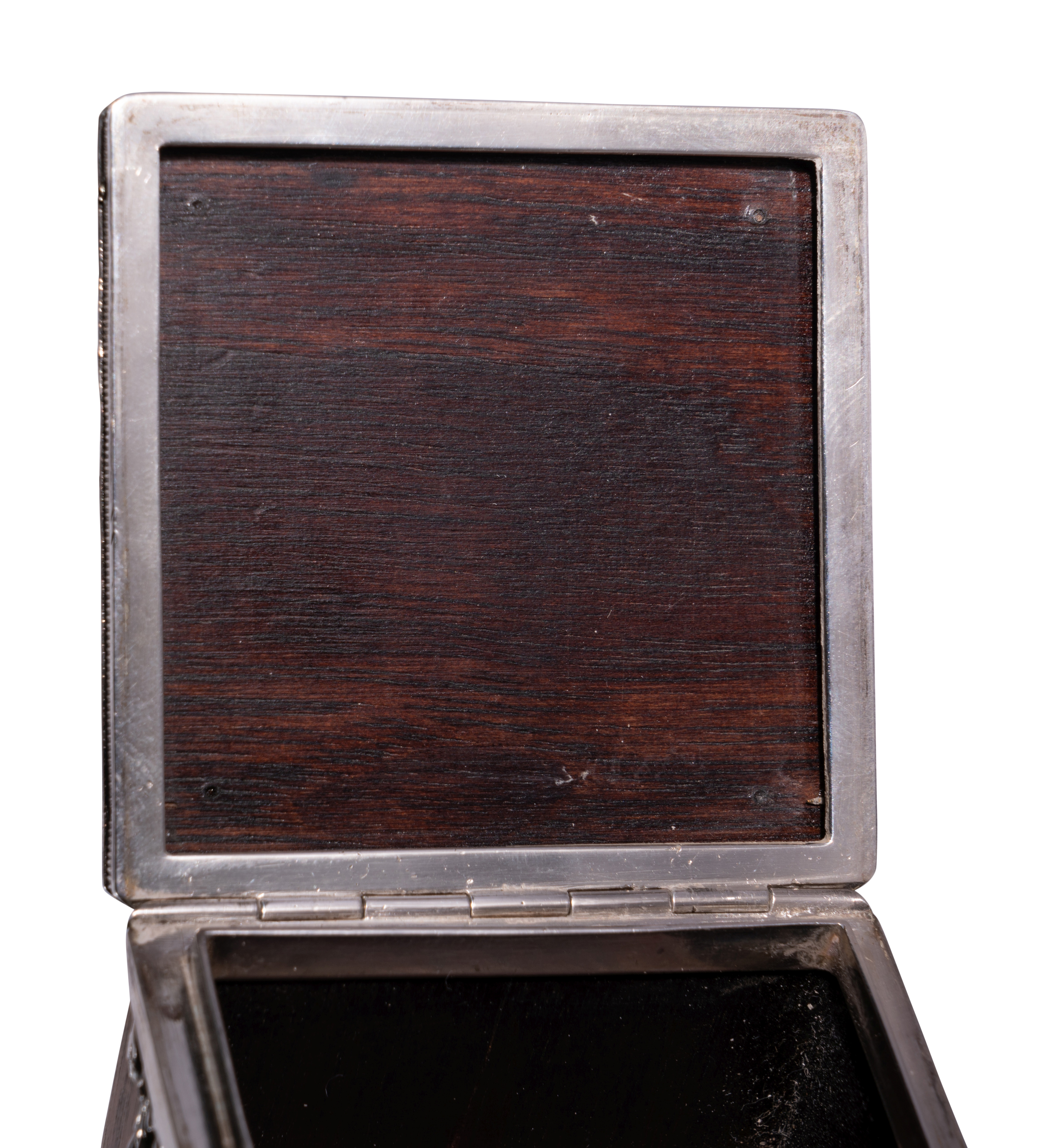 A Faberge Silver-Mounted Rosewood Stamp Box - Image 5 of 9