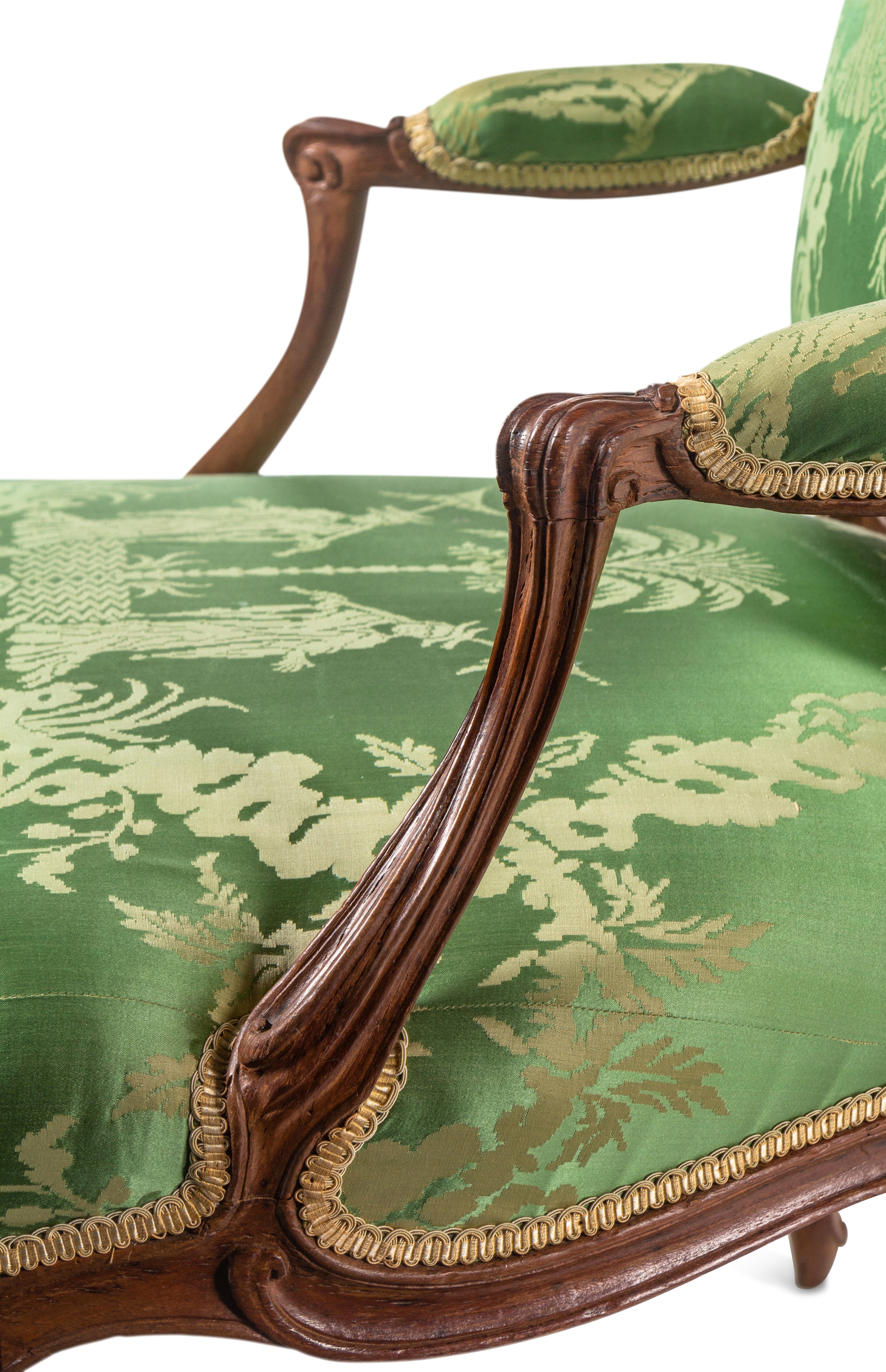 A Pair of Louis XV Beechwood Fauteuils - Image 5 of 10