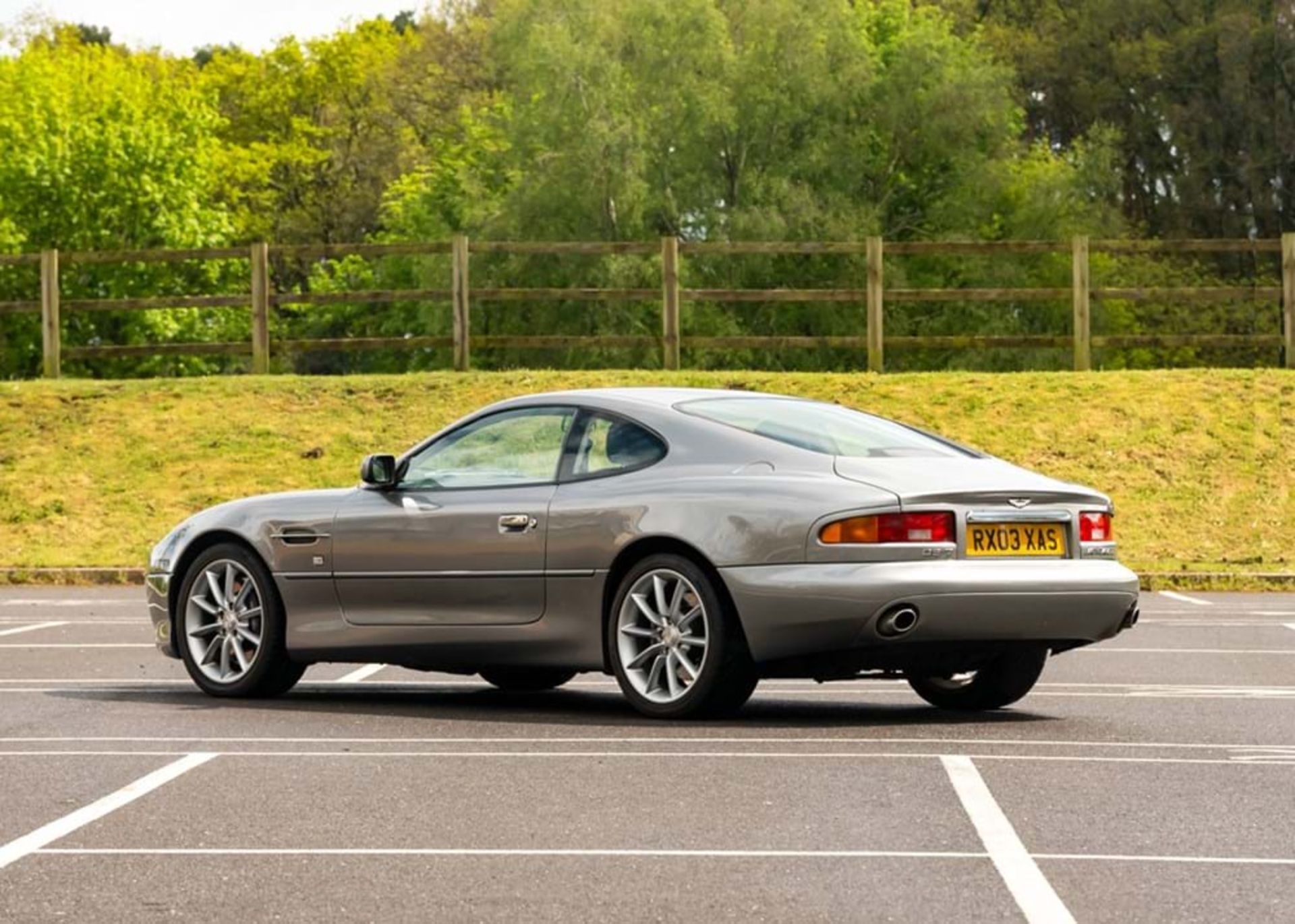 2003 Aston Martin DB7 Vantage Coupé - Image 5 of 10