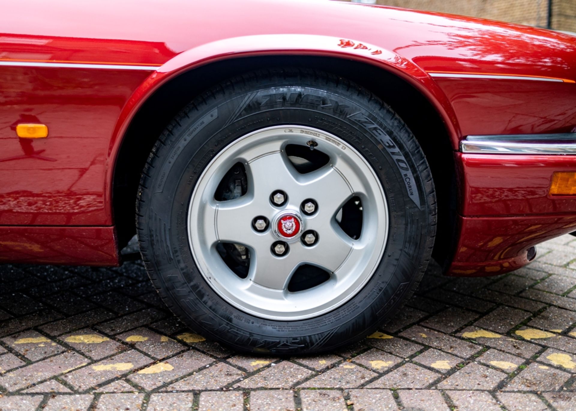 1994 Jaguar XJS Convertible - Image 14 of 24