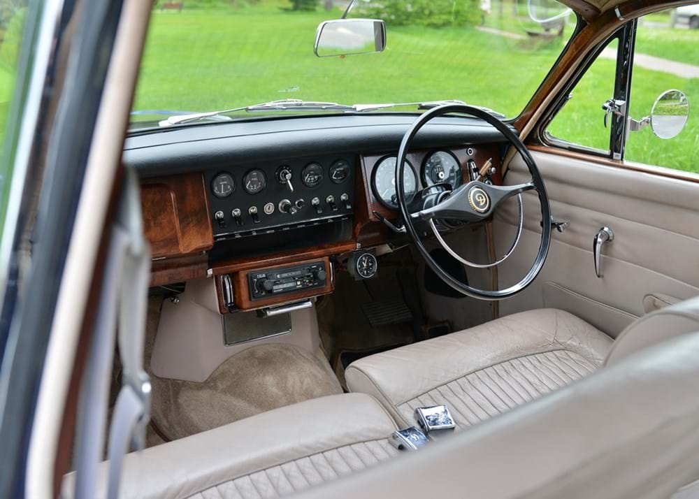1968 Daimler V8 250 - Image 7 of 10