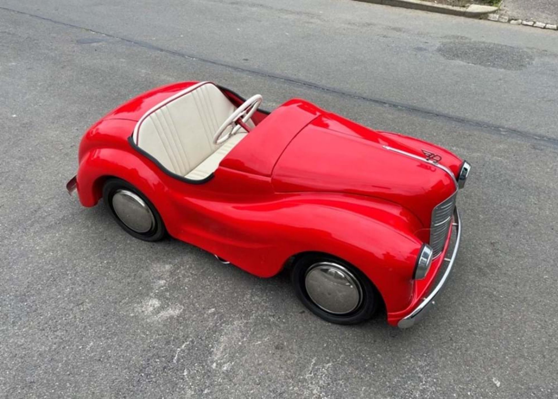 1962 Austin J40 Pedal Car - Image 2 of 2