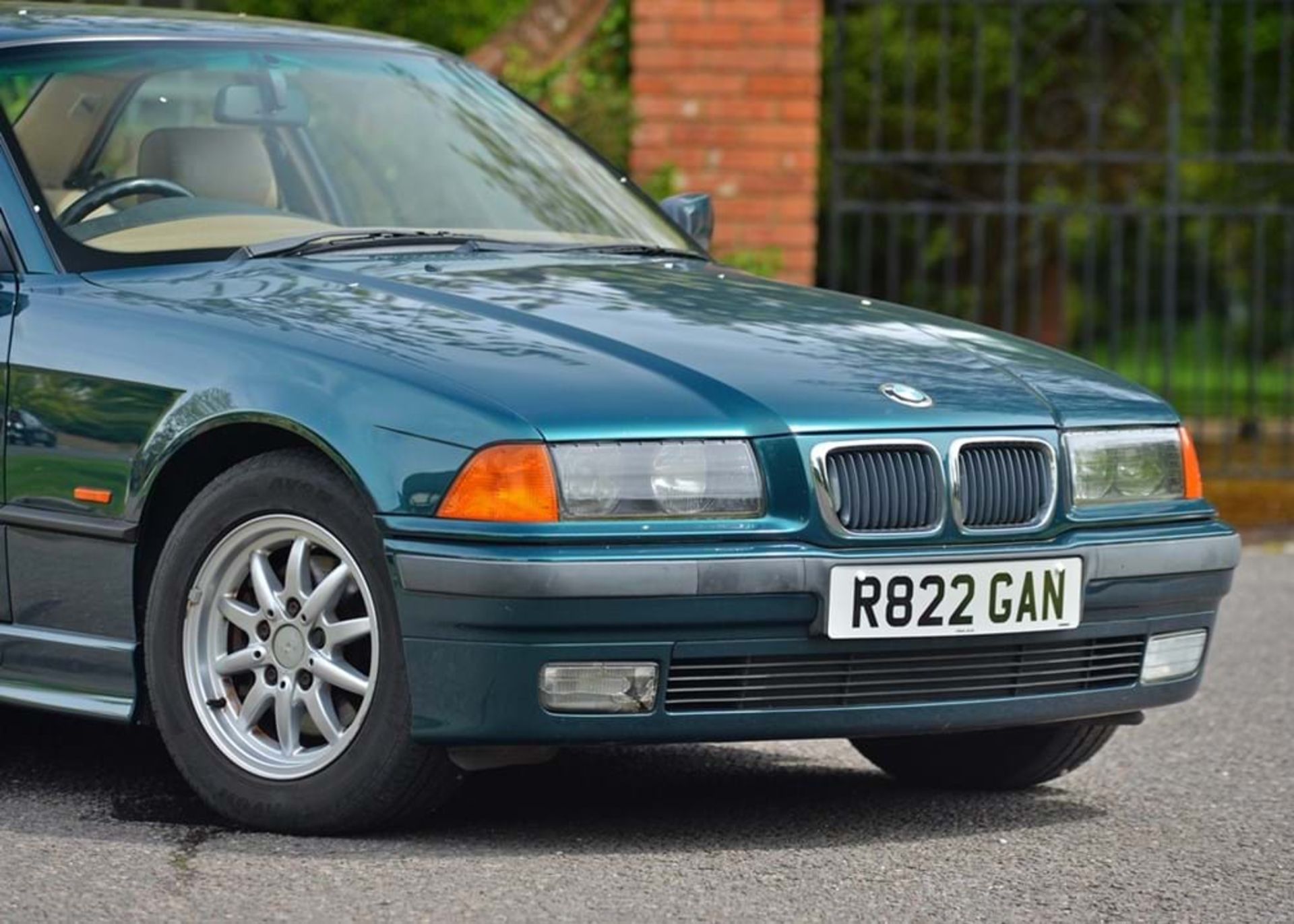 1997 BMW 323i Coupé - Image 7 of 11