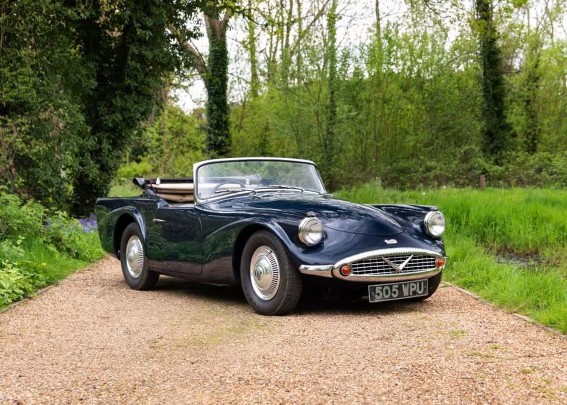 Lot 138 - 1961 Daimler SP250 Dart ‘B’ Specification