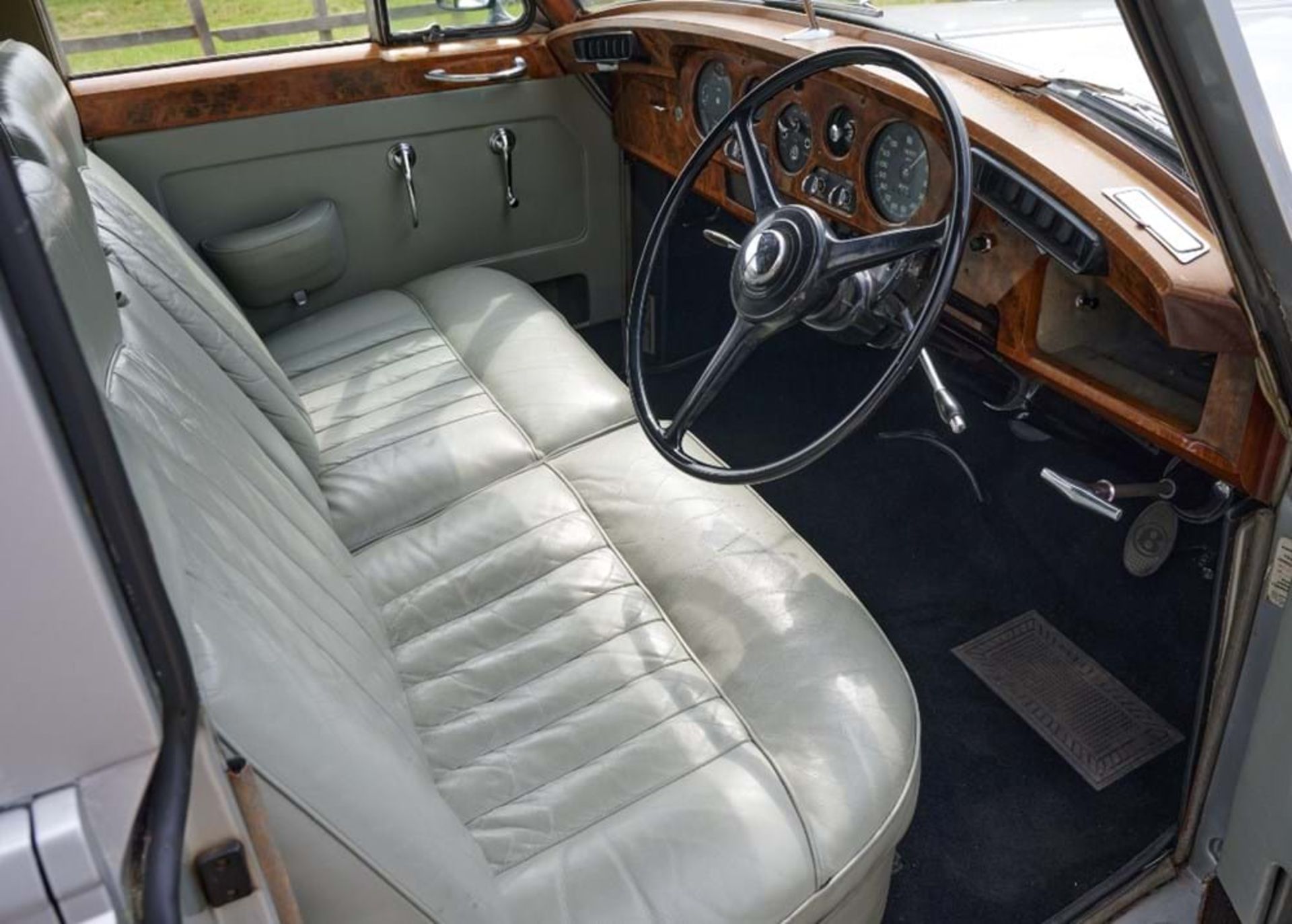 1961 Bentley S2 - Image 6 of 10