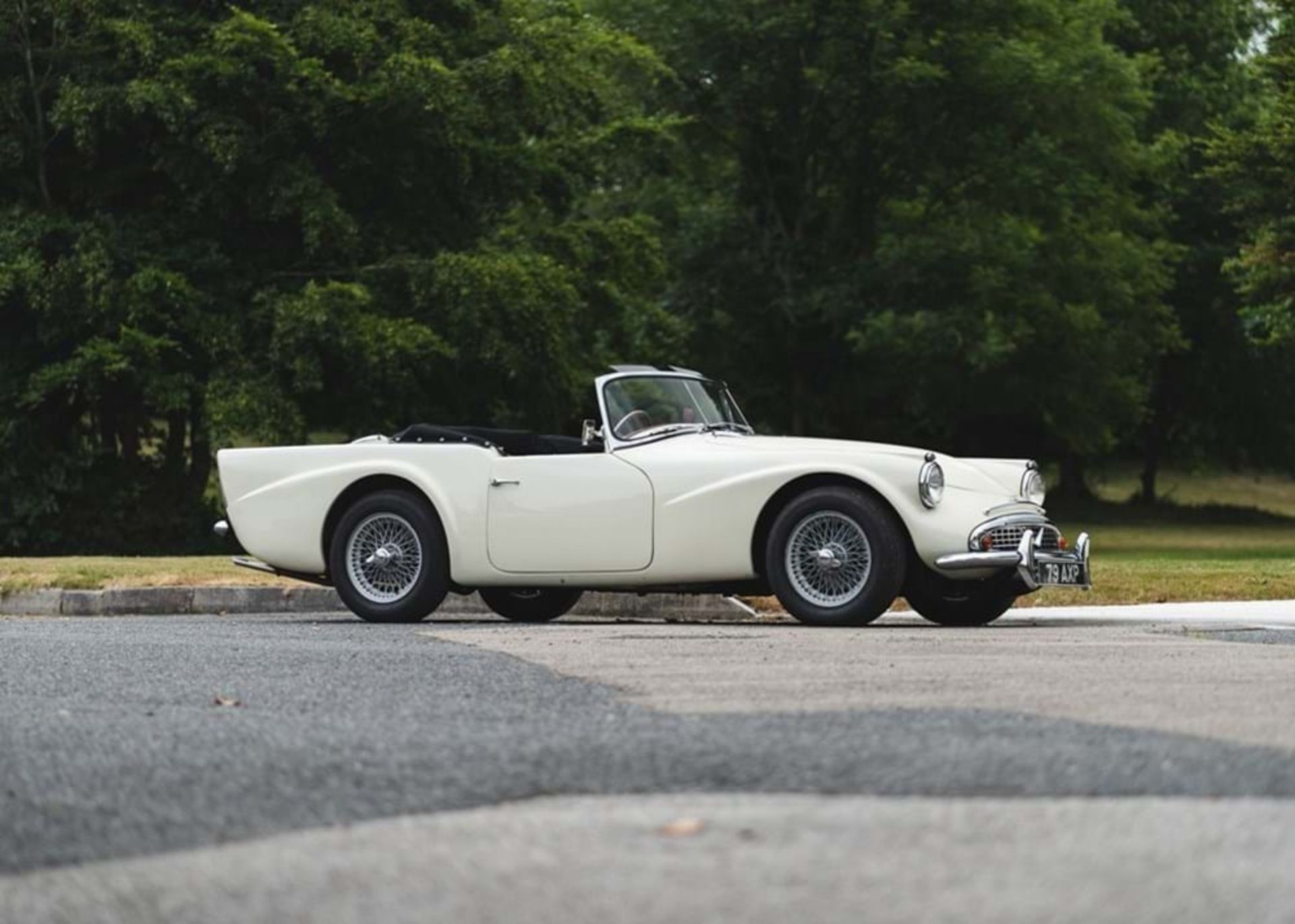 1960 Daimler SP250 Dart 'B' Specification