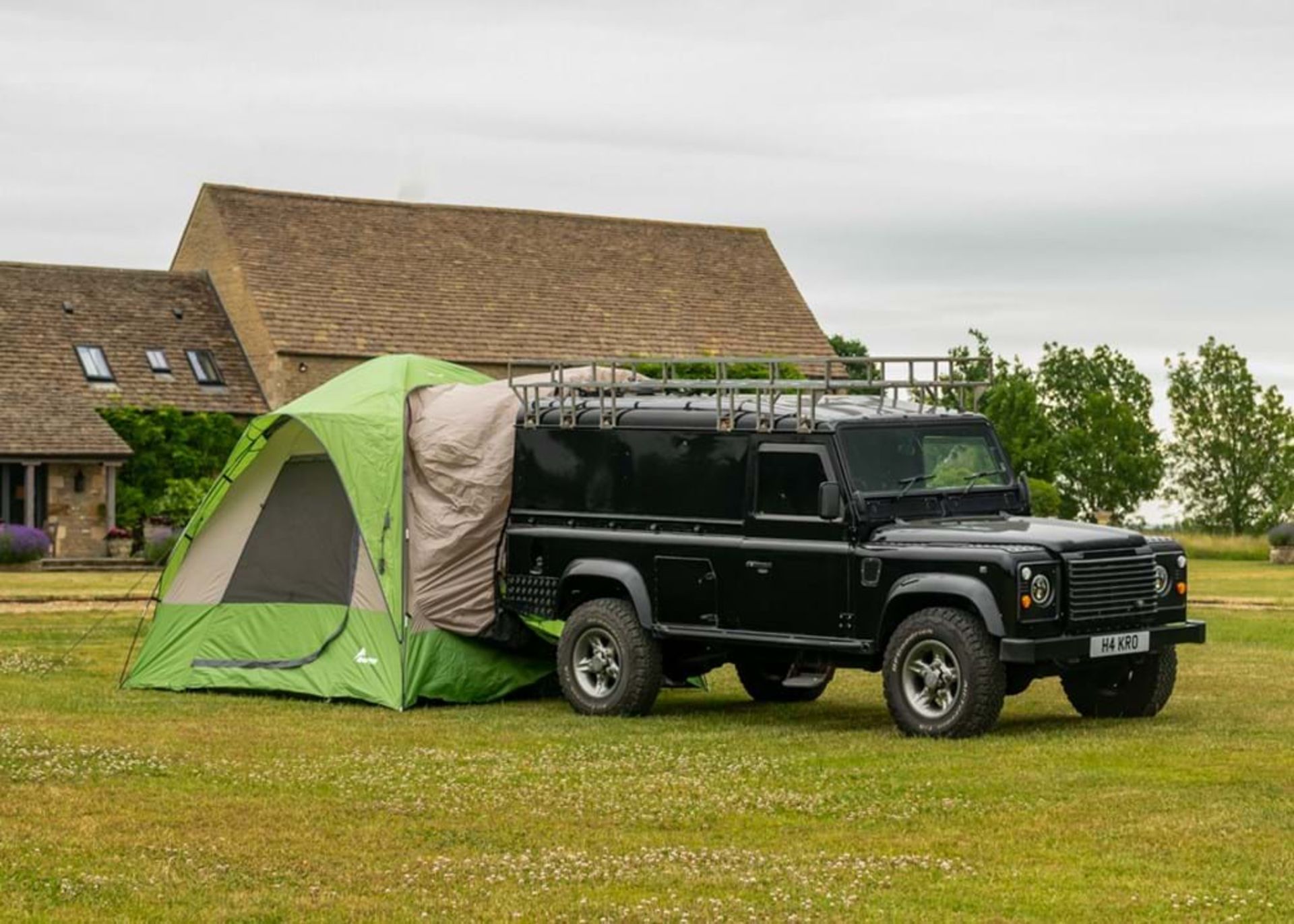 1991 Land Rover Defender 110 200TDi 'Safari'