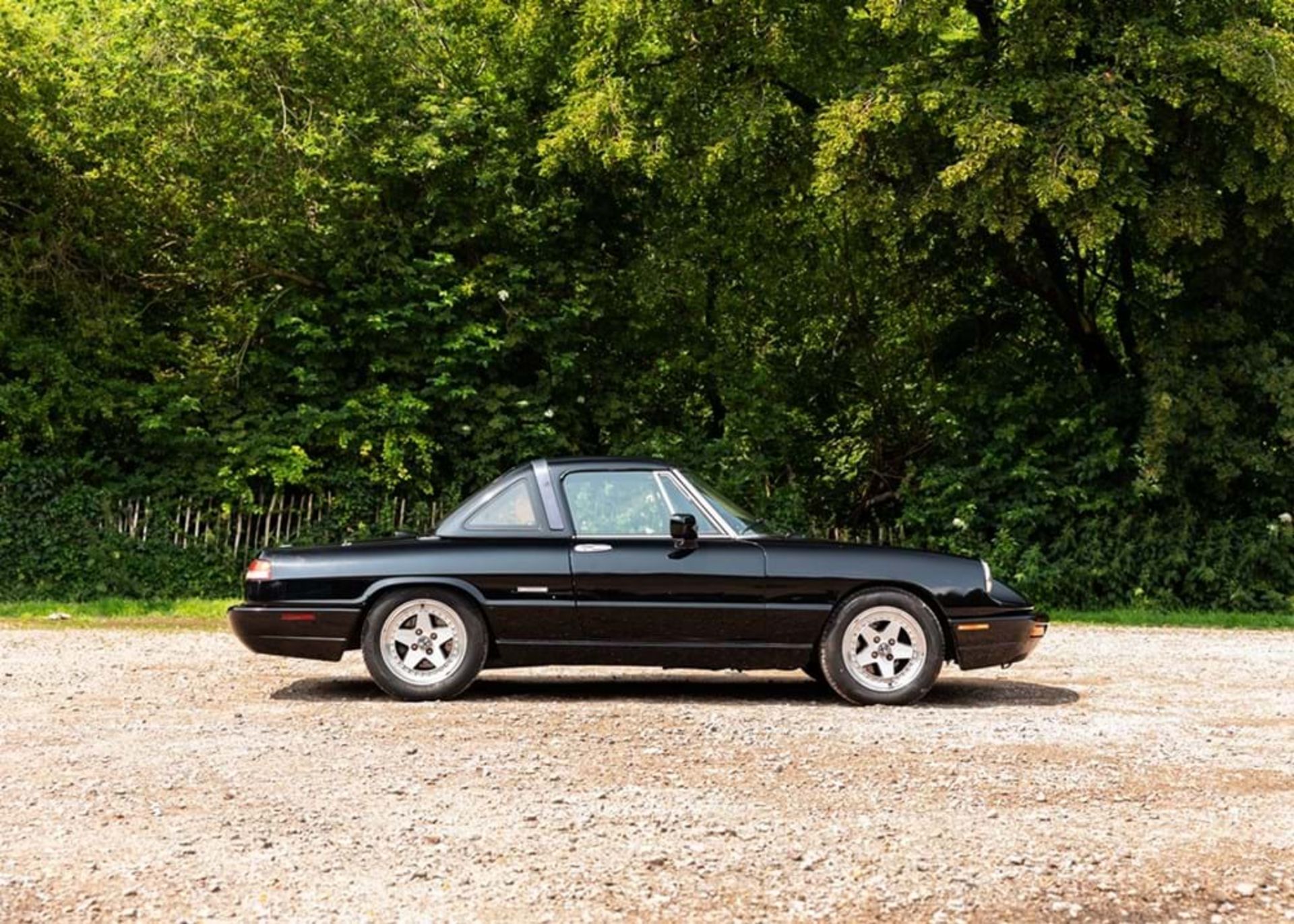 1991 Alfa Romeo Spider S4 - Image 2 of 10