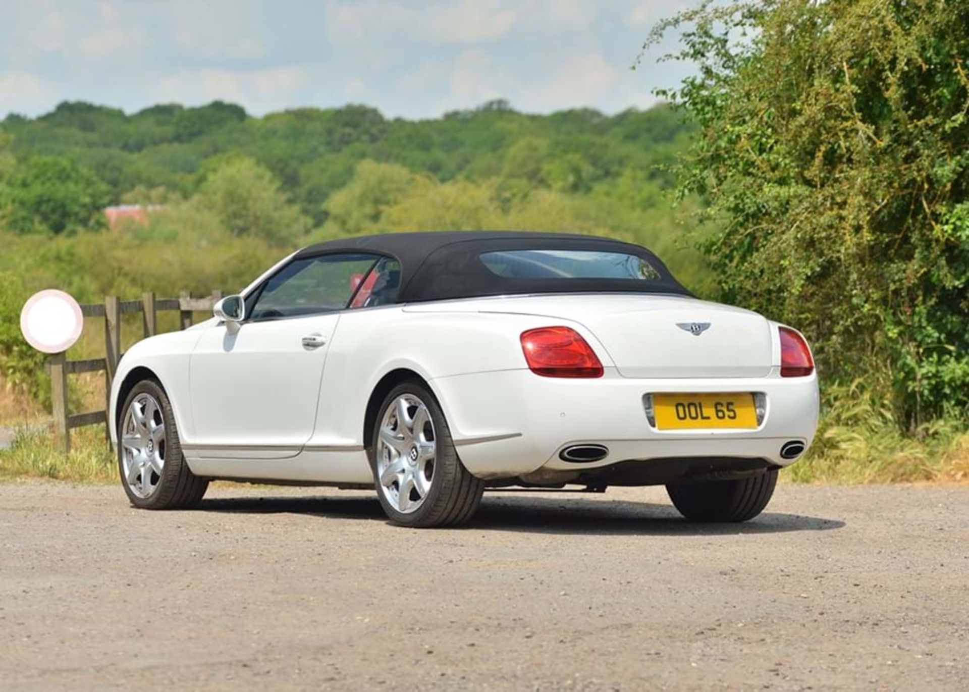 2007 Bentley Continental GTC - Image 2 of 10