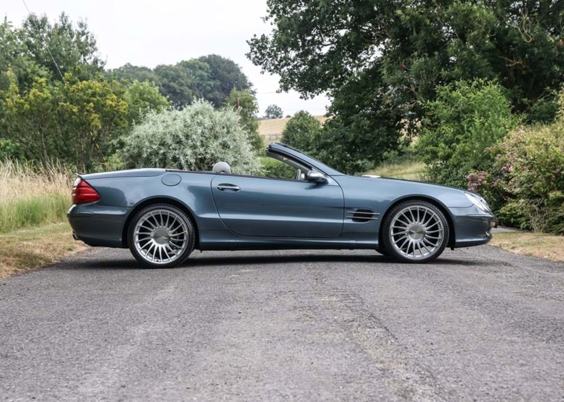 2005 Mercedes-Benz SL350 - Image 3 of 10