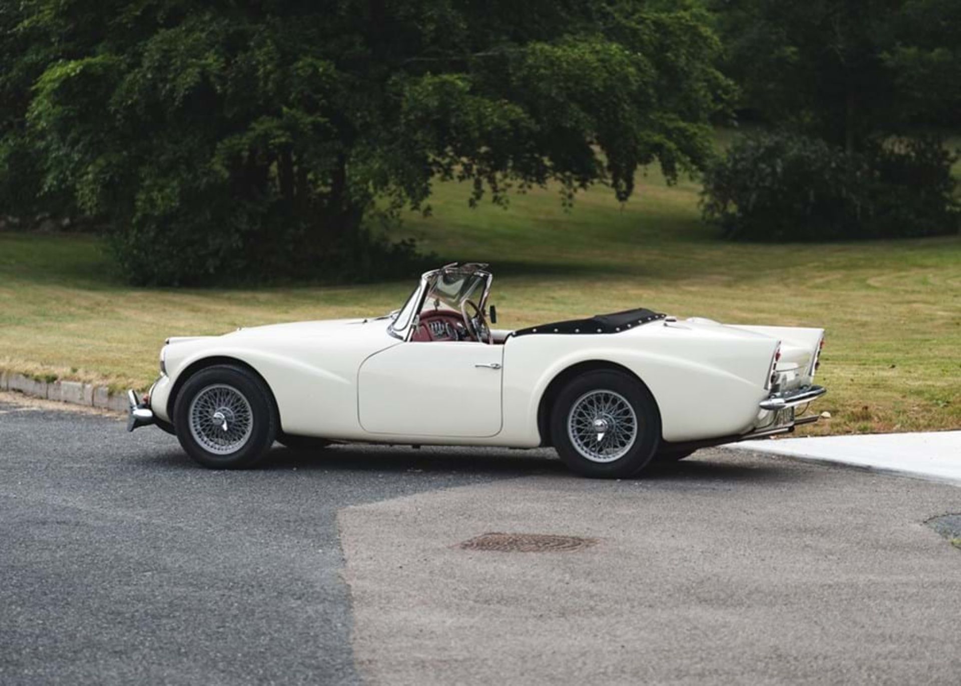 1960 Daimler SP250 Dart 'B' Specification - Image 2 of 10