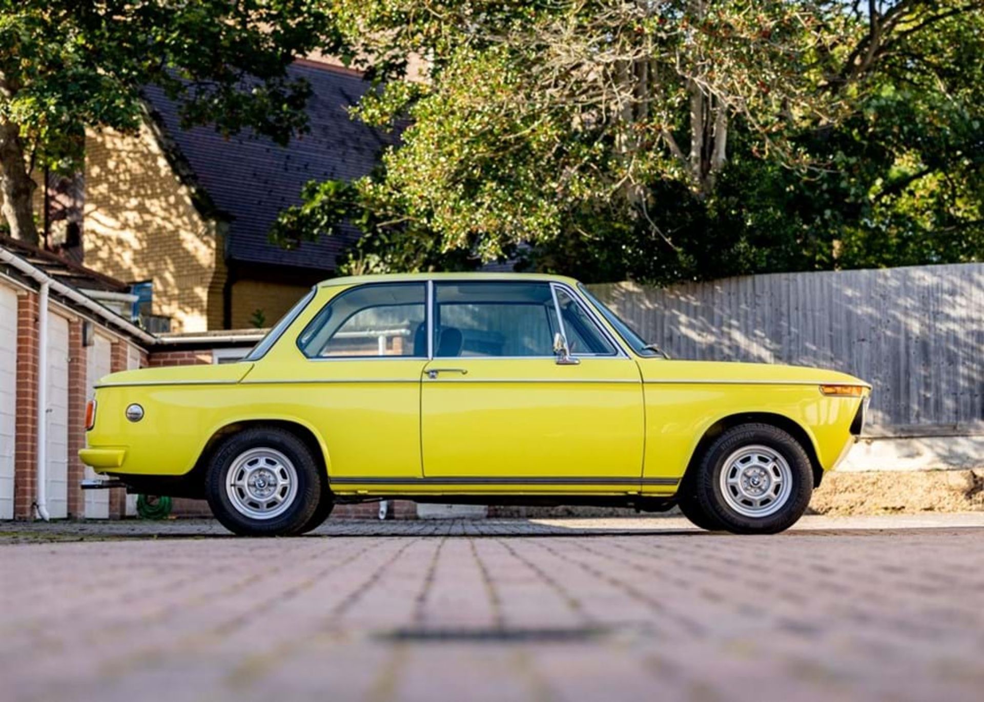 1975 BMW 2002 - Image 8 of 10